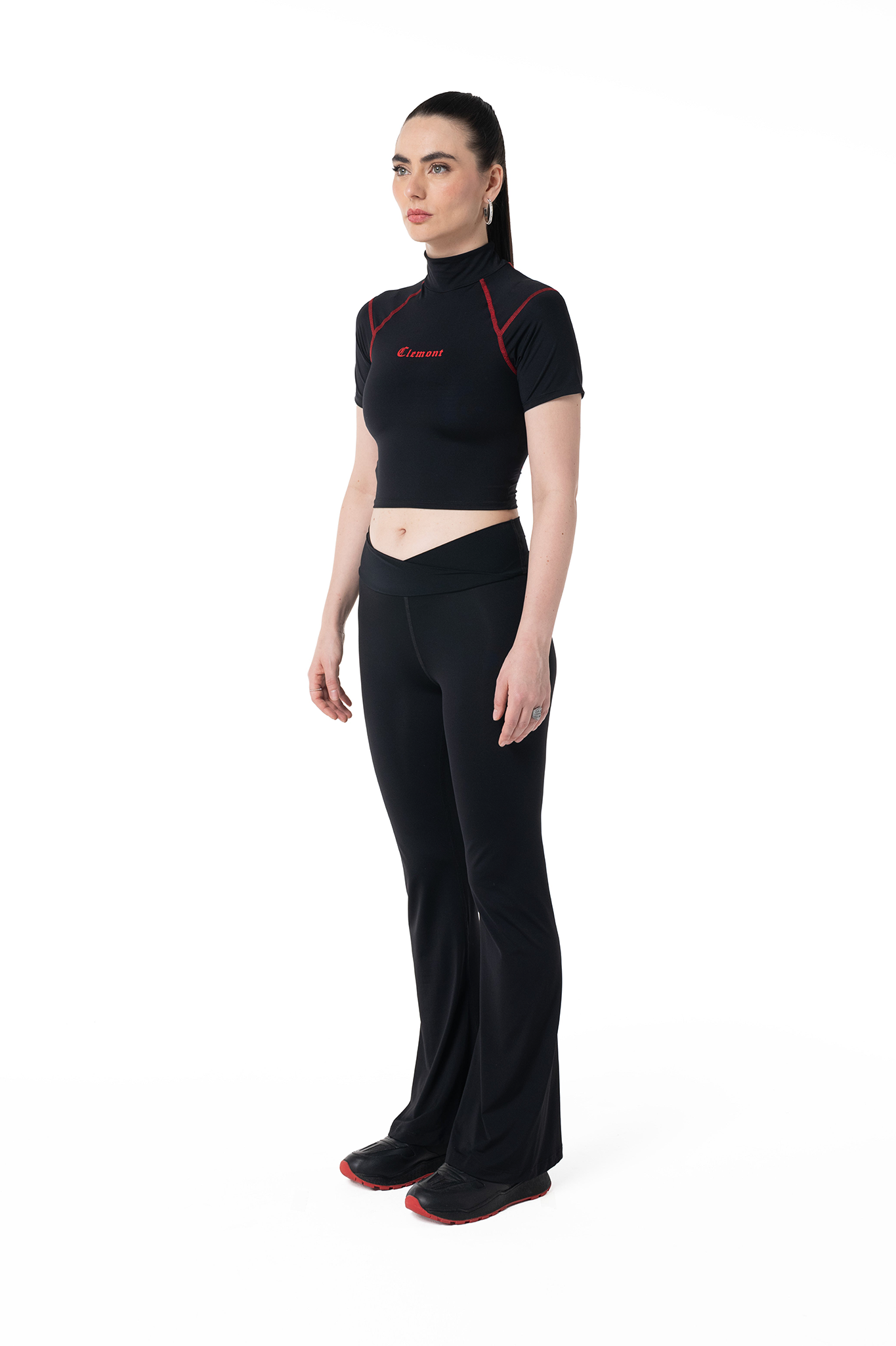TOPS CORTOS MUJER SVANIRE NEGRO CLEMONT