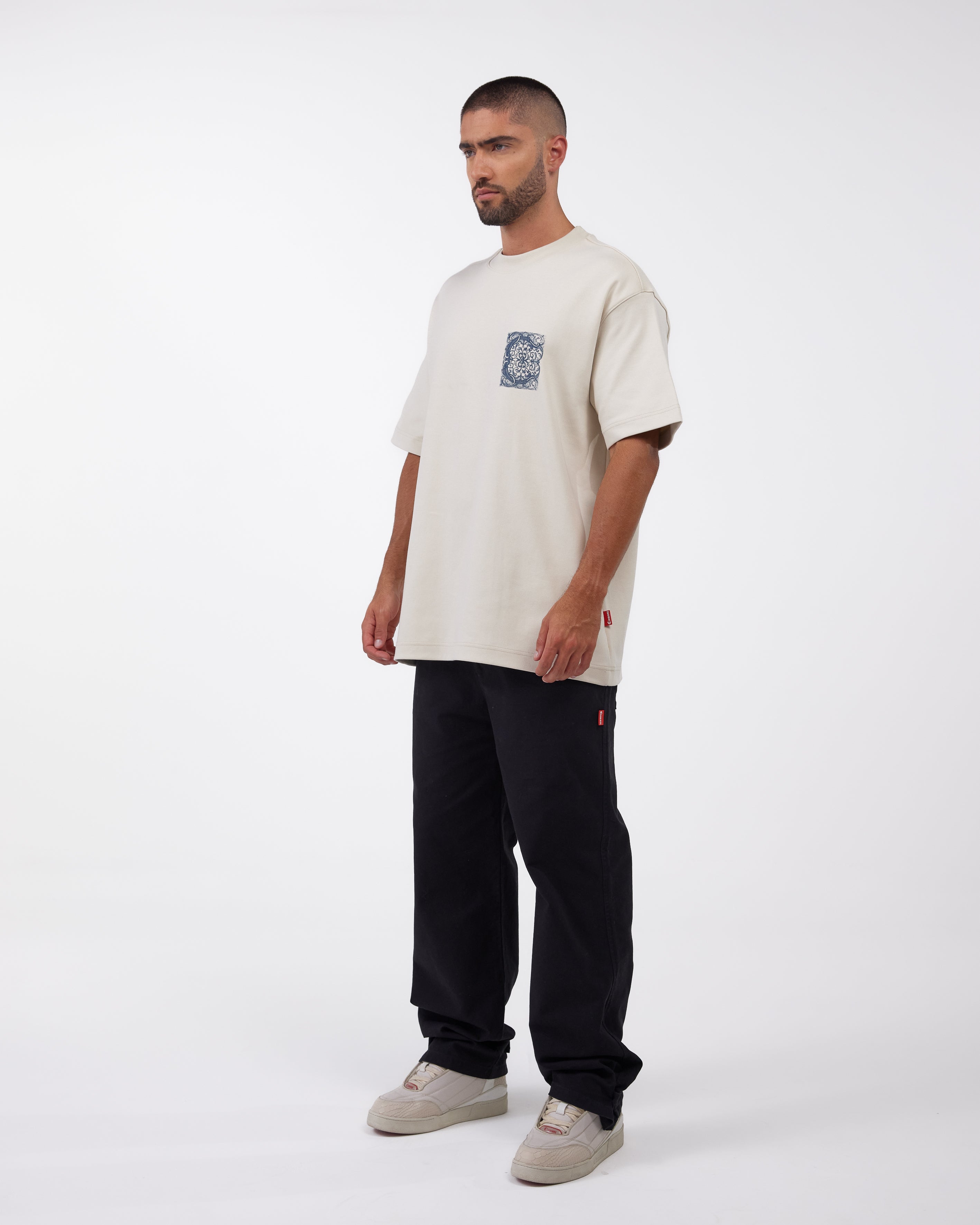 CAMISETA OVERSIZED ELEVARE CREMA CLEMONT
