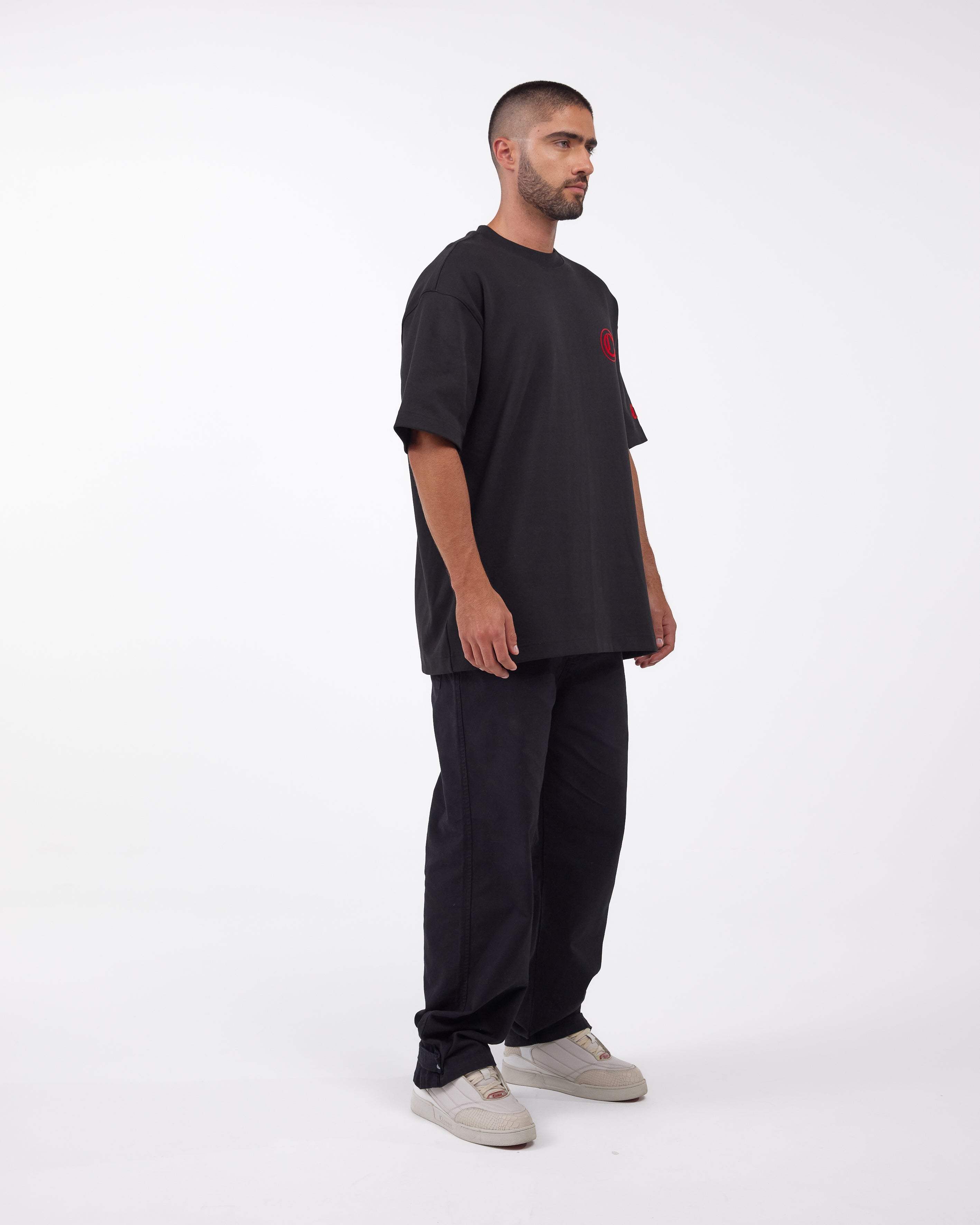 CAMISETA OVERSIZED LUMINARIA NEGRO