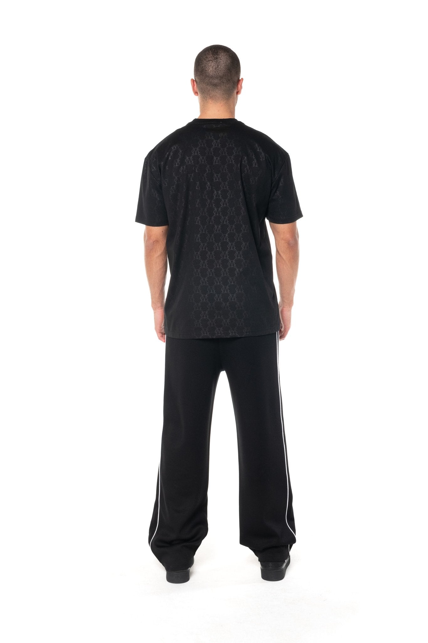 CAMISETA MASCULINA ARGILA NEGRO CLEMONT - Clemont Oficial