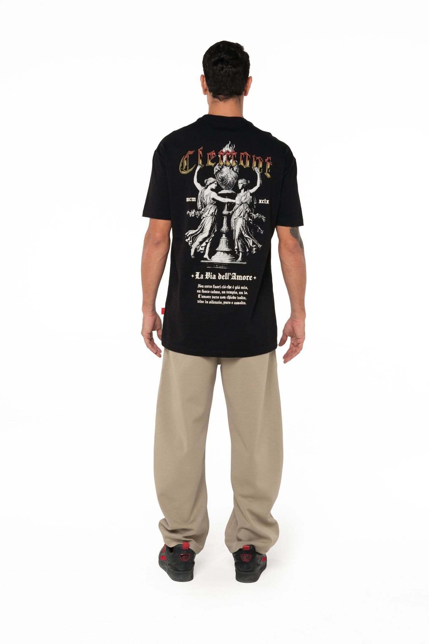 CAMISETA OVERSIZED MASCULINA ABBRACCIO NEGRO CLEMONT - Clemont Oficial