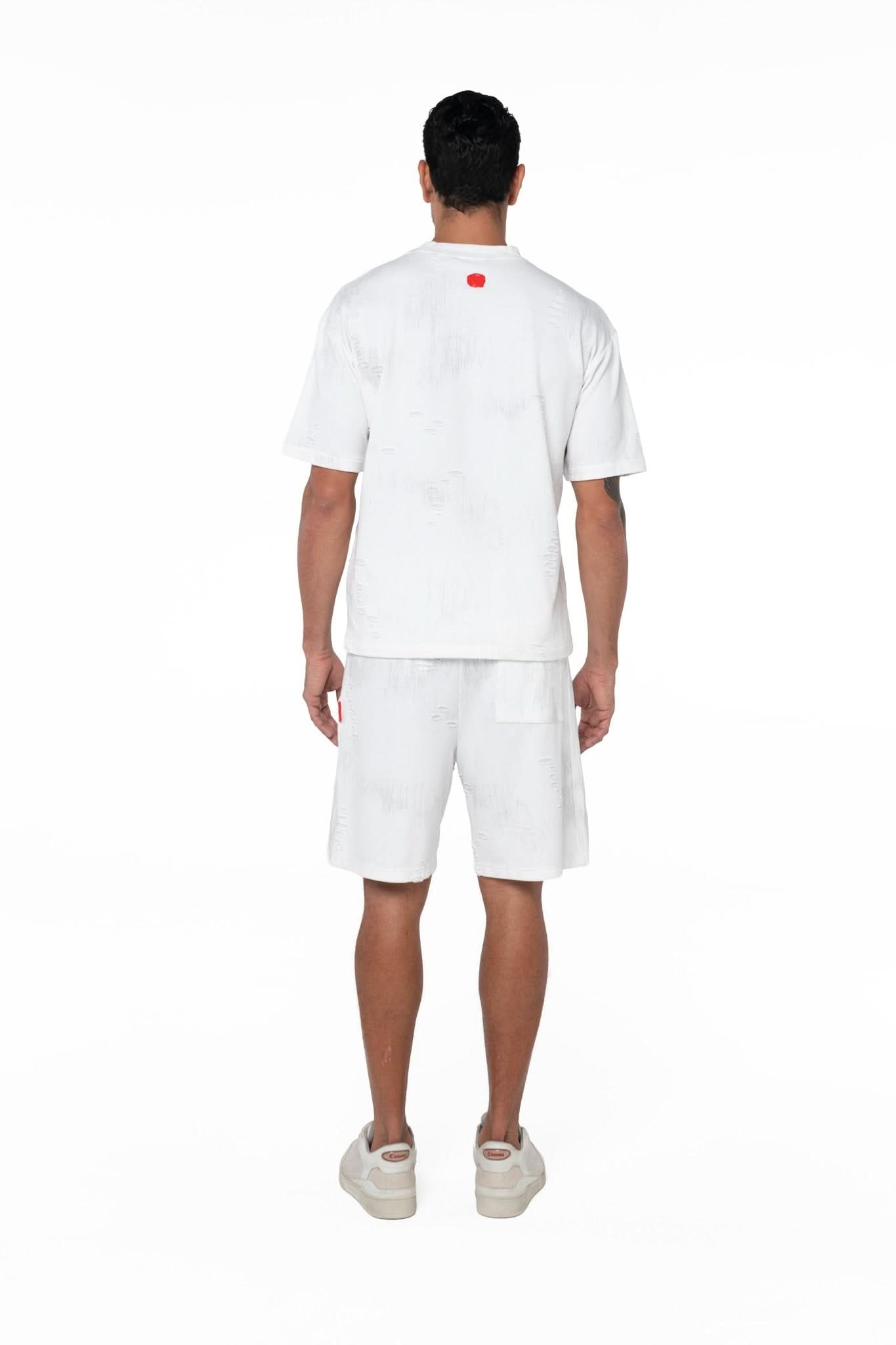 CAMISETA OVERSIZED MASCULINO ESTIVO CREMA/NEGRO CLEMONT - Clemont Oficial