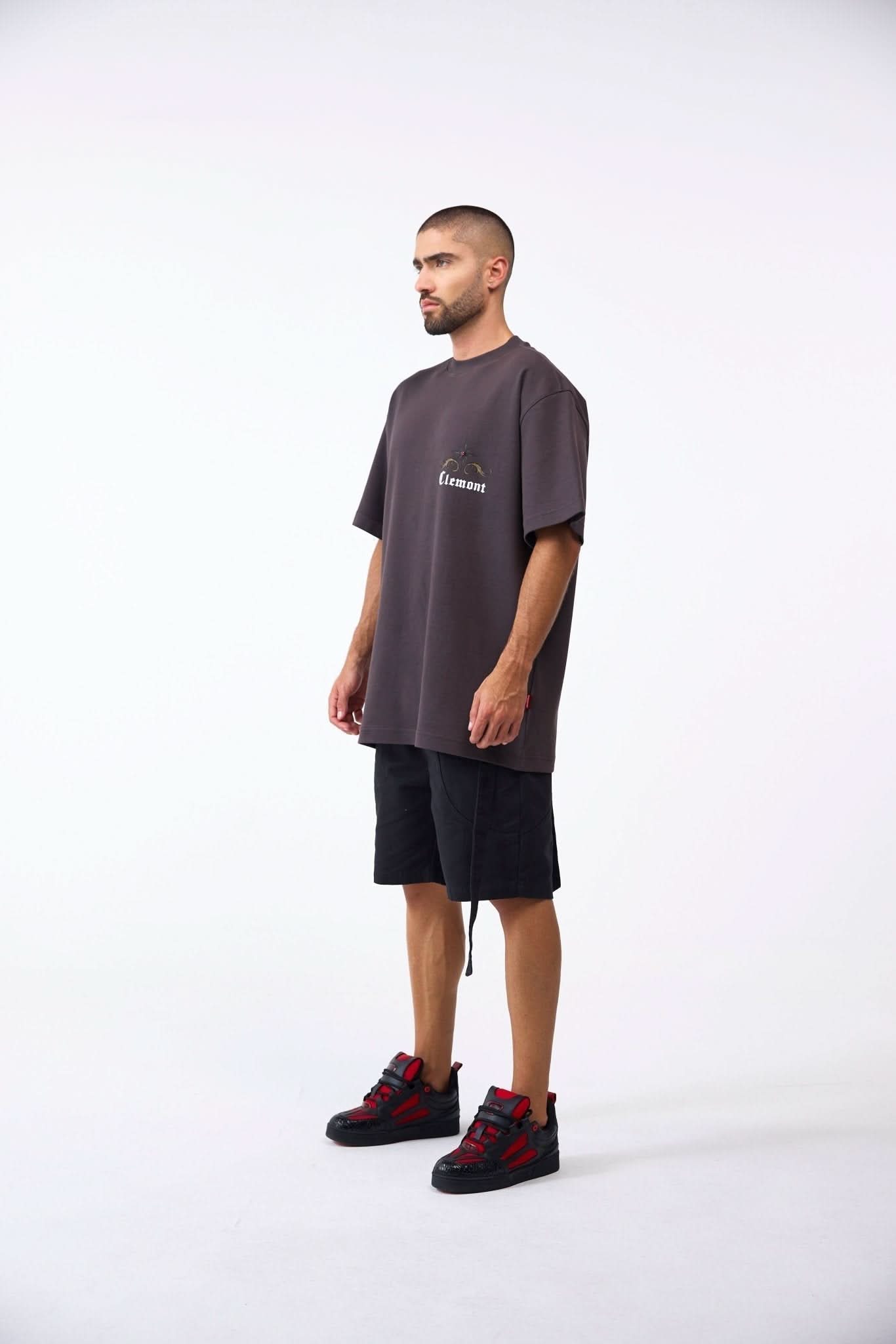 CAMISETA OVERSIZED MASCULINO FILIGRANA MOCCA CLEMONT - CLEMONT.CO S.A.S.