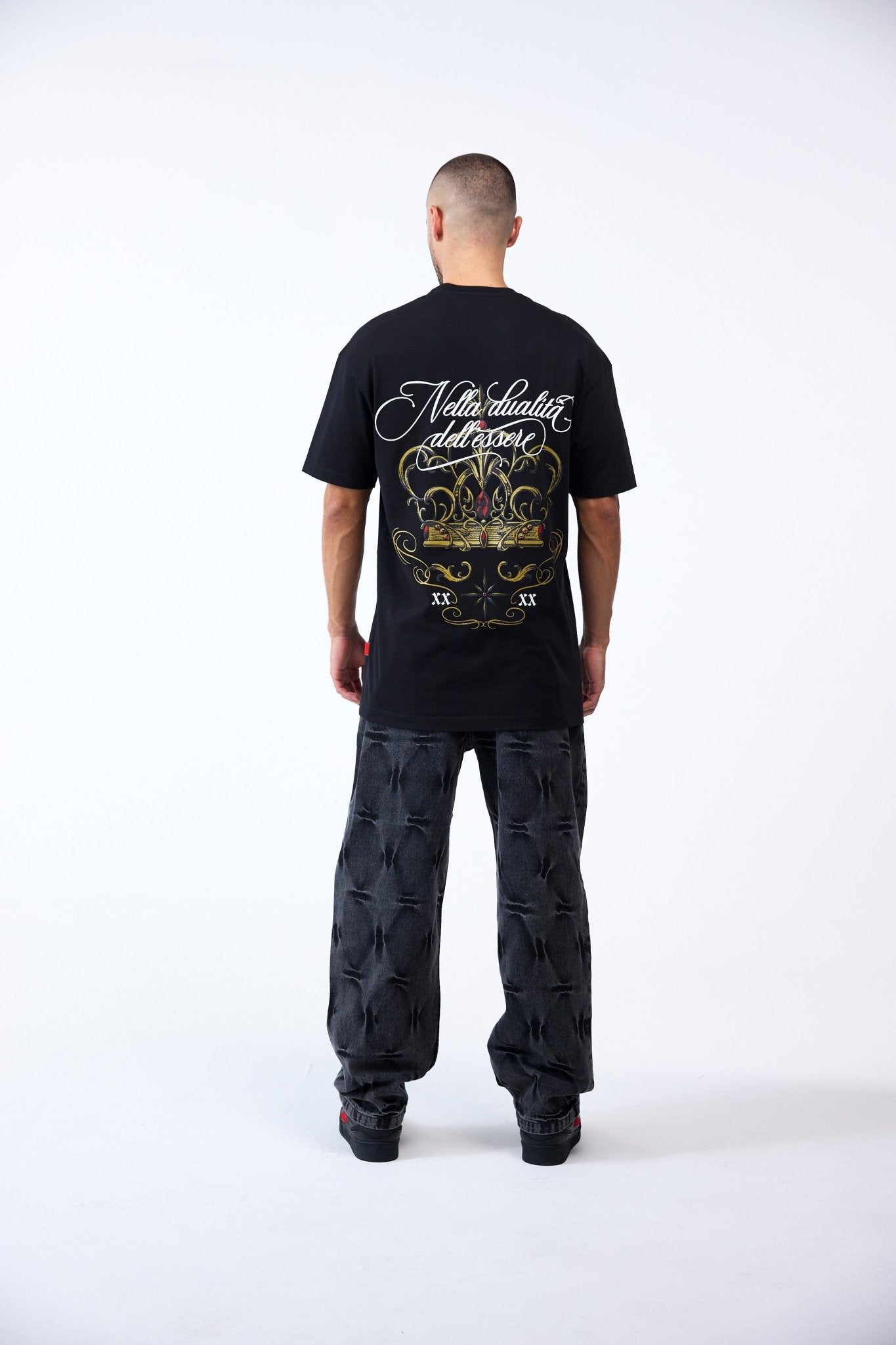 CAMISETA OVERSIZED MASCULINO FILIGRANA NEGRO CLEMONT - Clemont Oficial