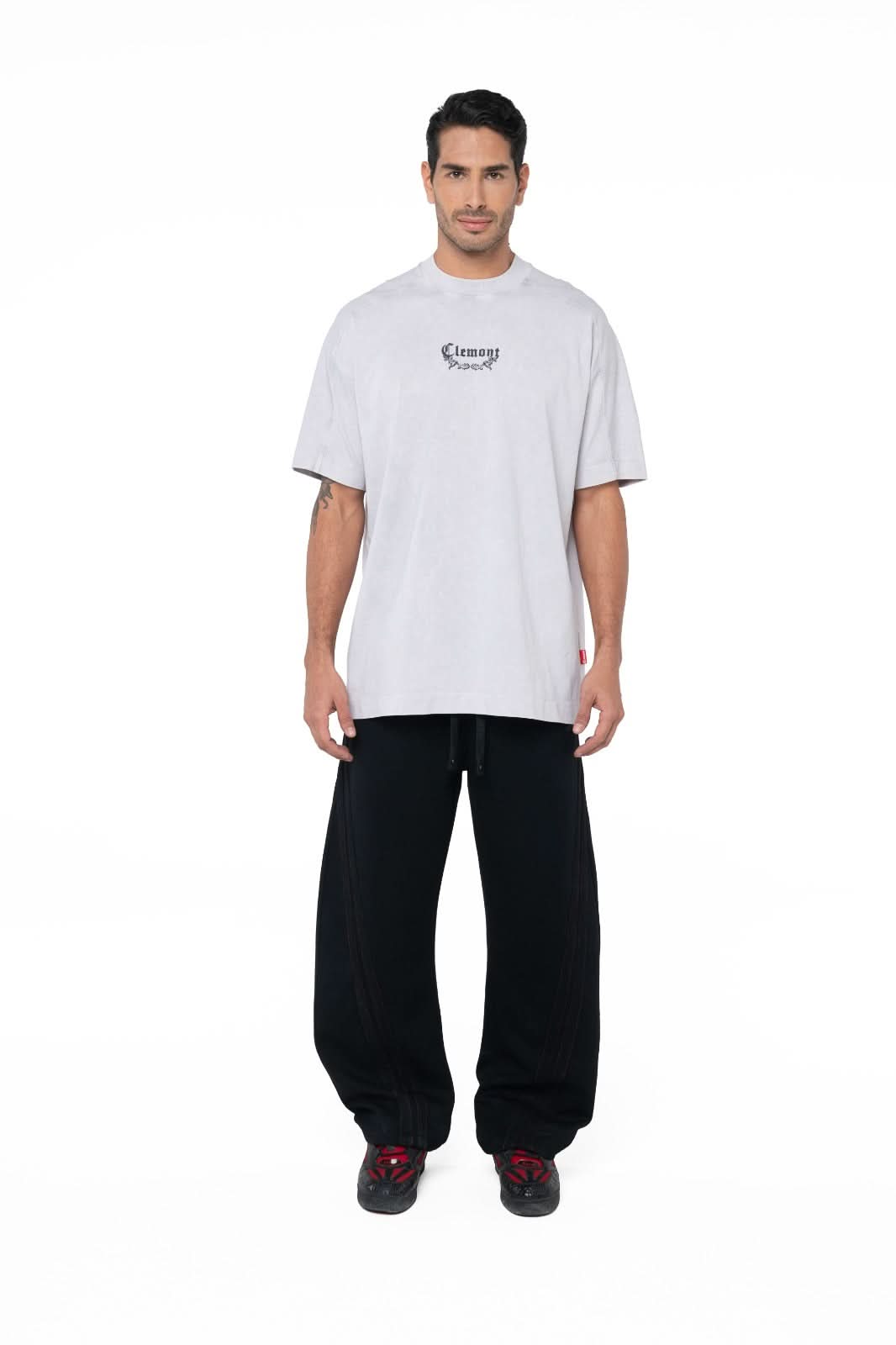 CAMISETA OVERSIZED MASCULINO FRAMHOMBRETO GRIS CLEMONT - Clemont Oficial