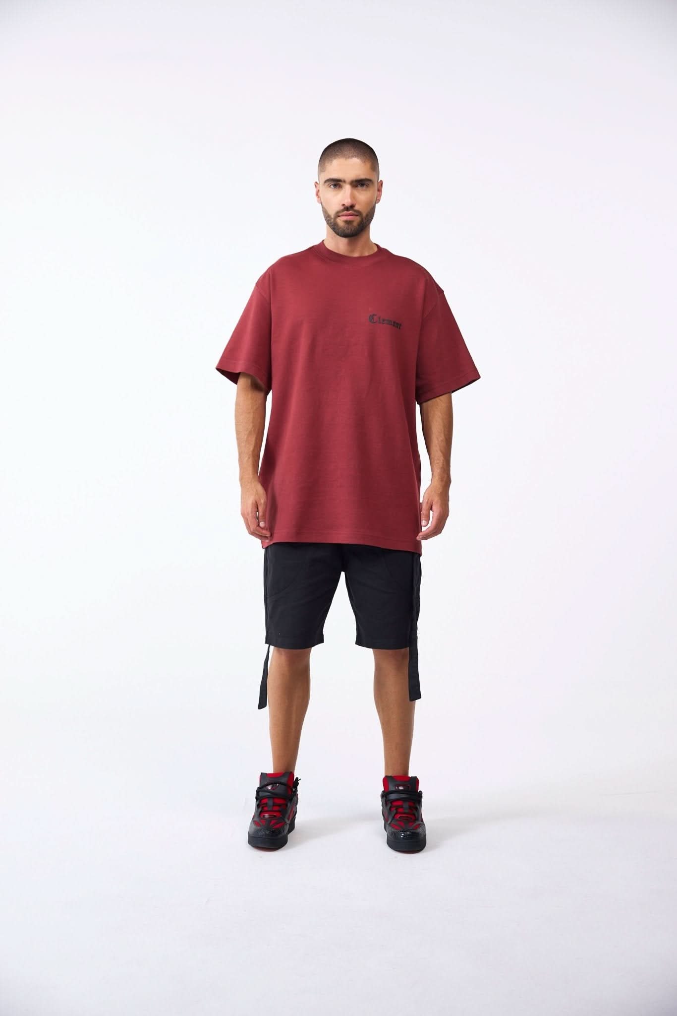 CAMISETA OVERSIZED MASCULINO ONIRICO VINOTINTO CLEMONT - CLEMONT.CO S.A.S.