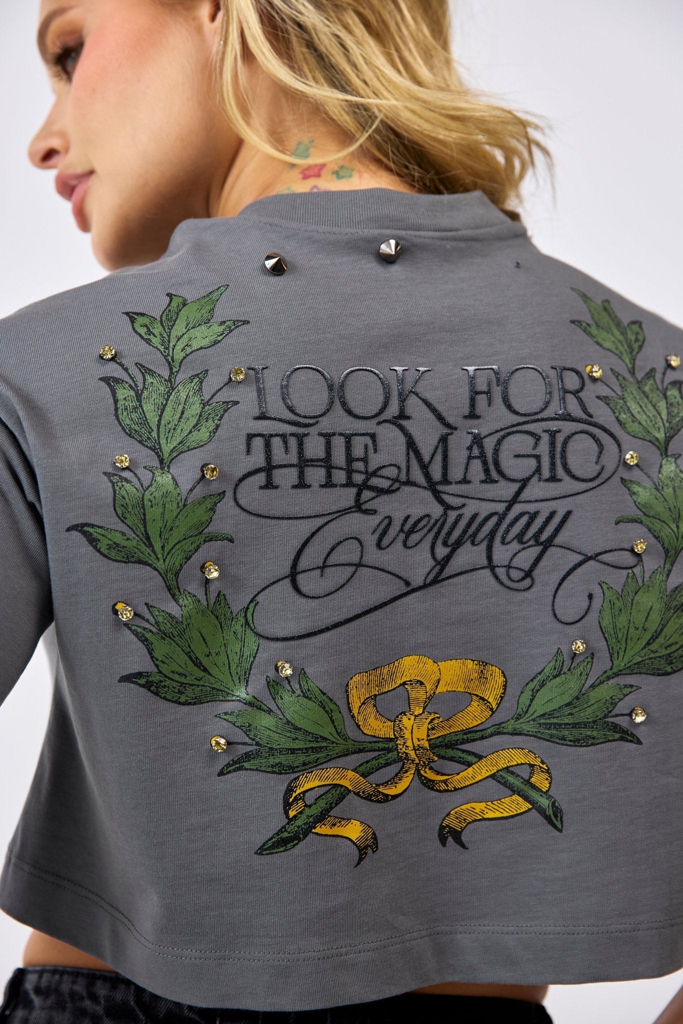 CROPTOP OVERSIZED MUJER CENERE GRIS OSCURO CLEMONT - CLEMONT.CO S.A.S.