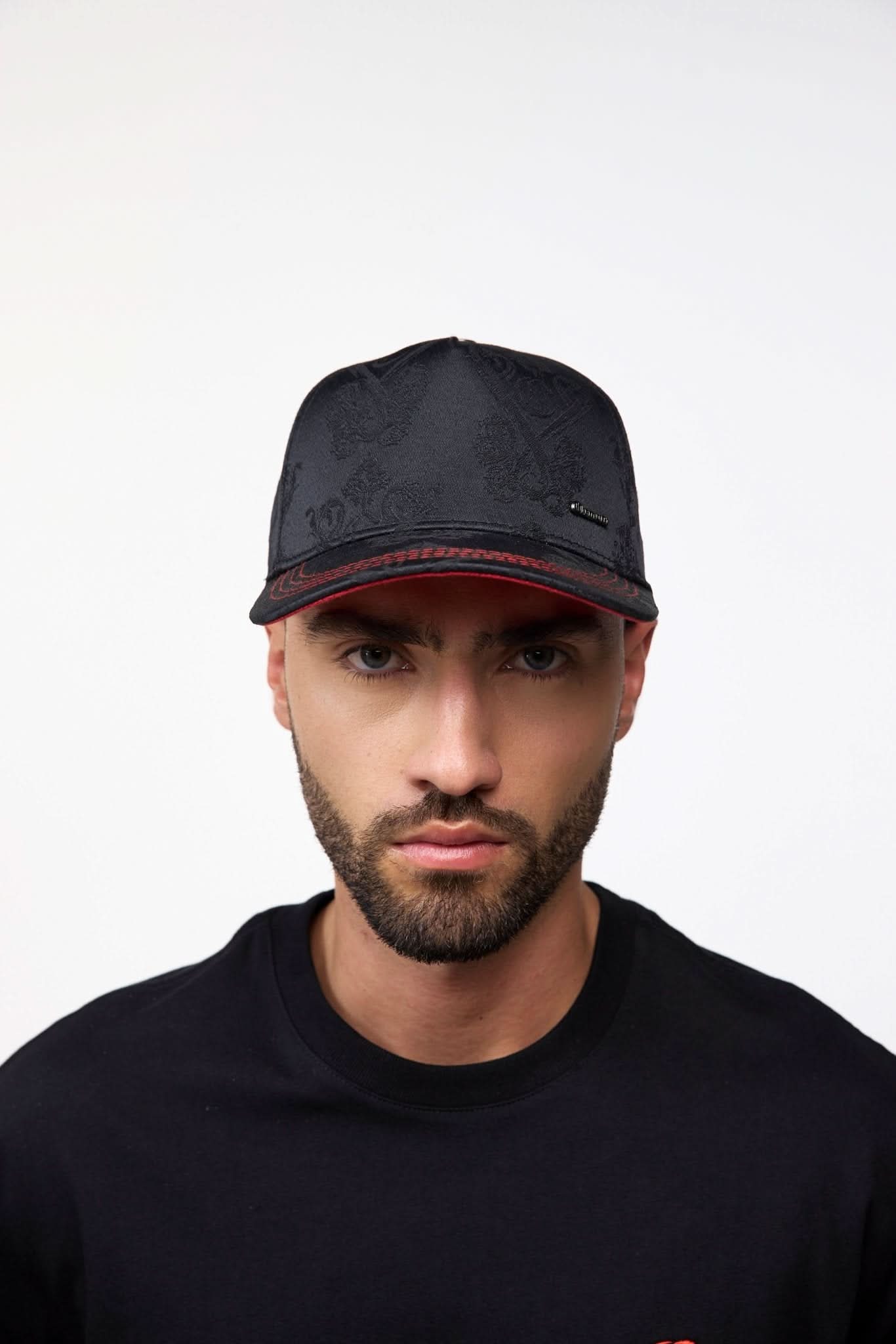 GORRA ACCESORIO SFINGE NEGRO CLEMONT - Clemont Oficial