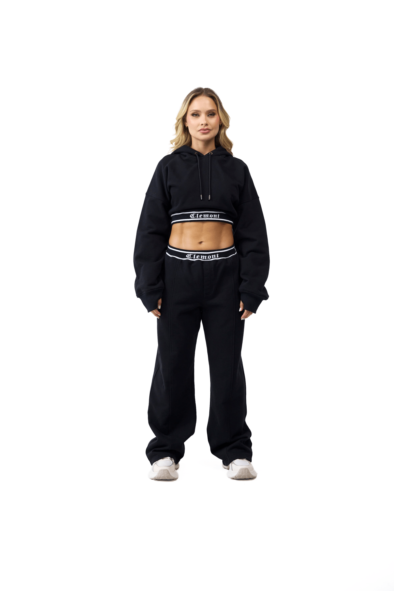 HOODIECROP MUJER SINCRONIA NEGRO CLEMONT - CLEMONT.CO S.A.S.