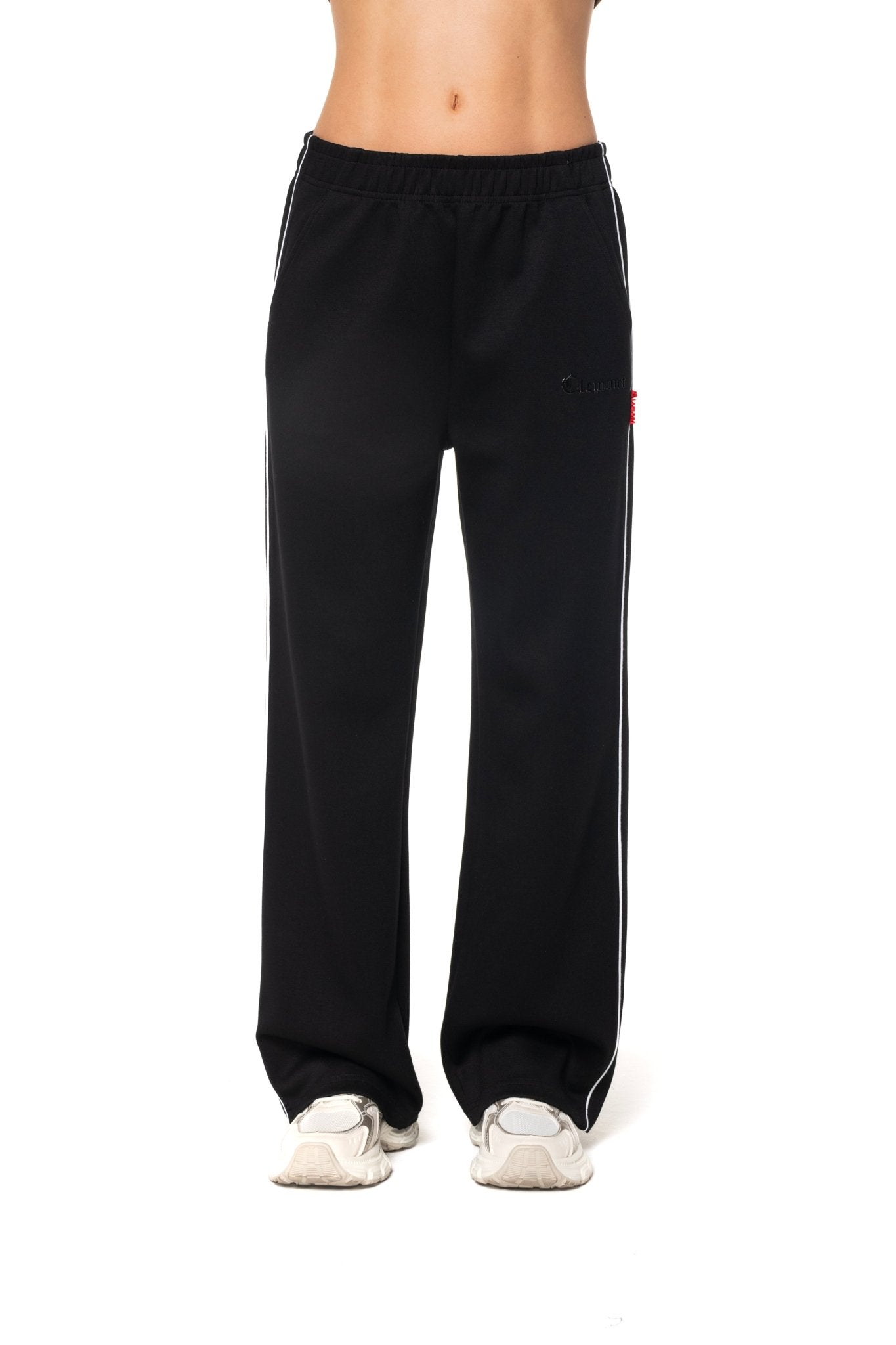 SUDADERA MUJER SENTIERO NEGRO/CREMA CLEMONT - Clemont Oficial