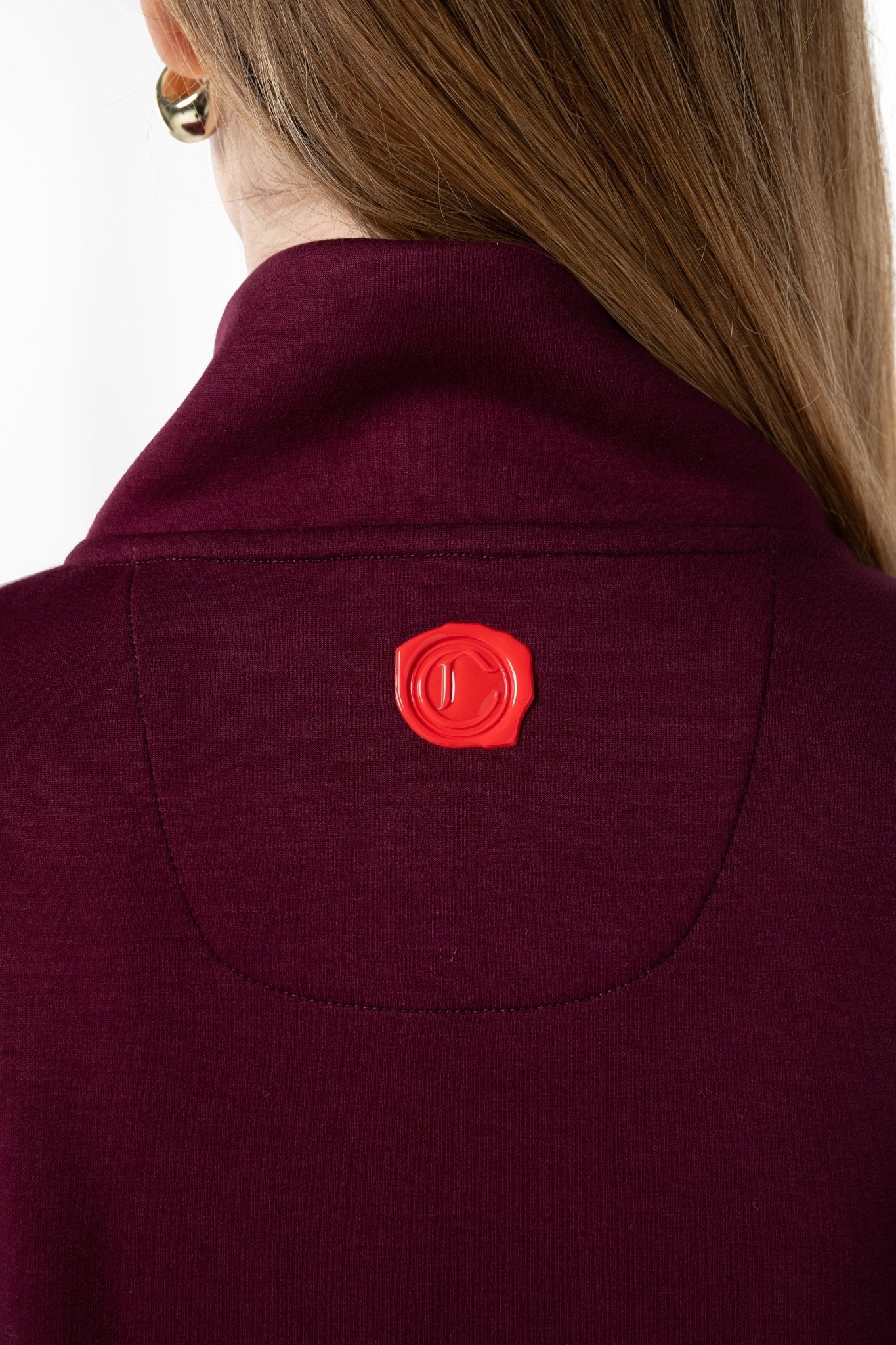 SWEATER CROPPED MUJER BREZZA VINOTINTO/CREMA CLEMONT - Clemont Oficial