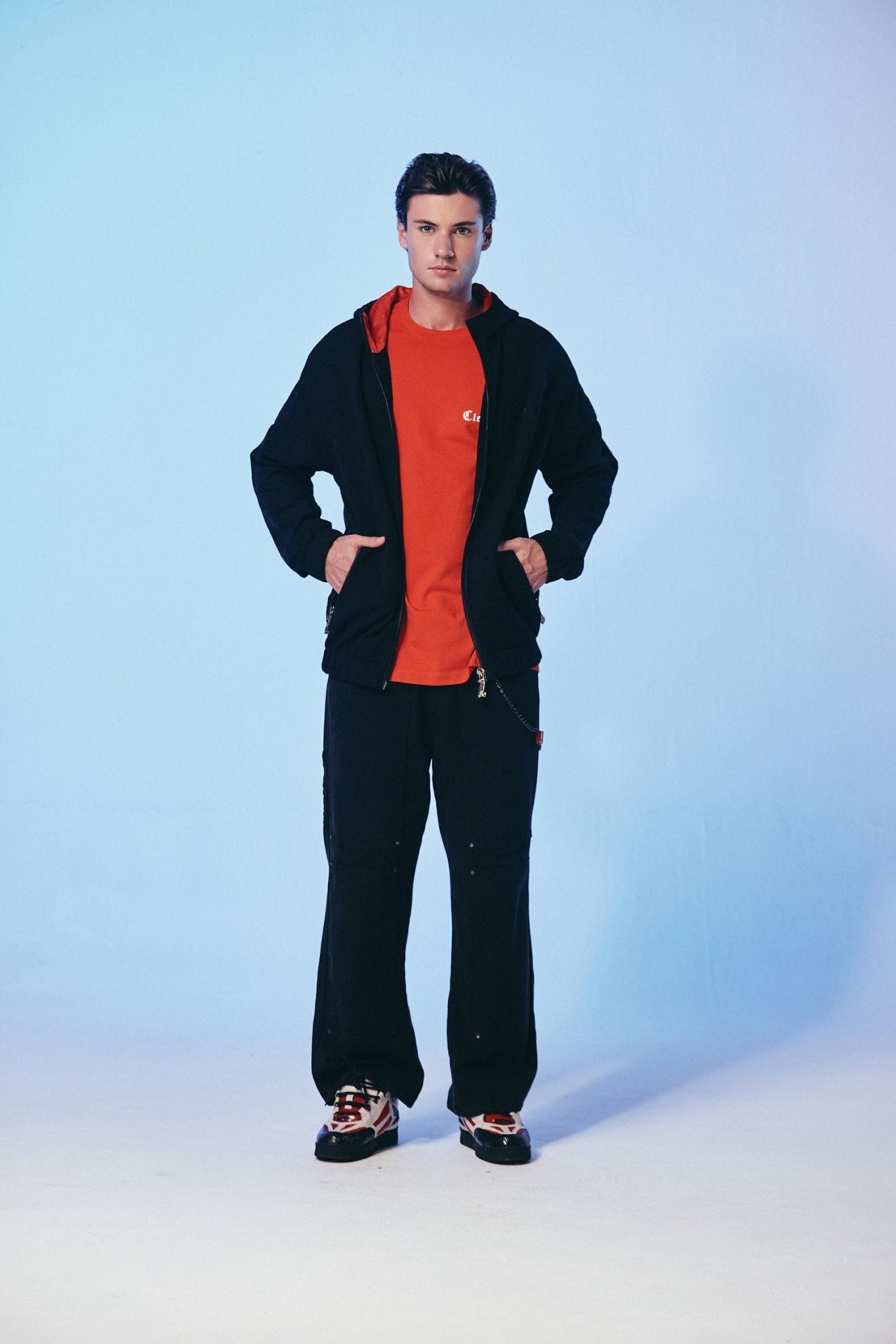 SWEATER LINAGGIO NEGRO/ROJO CLEMONT - Clemont Oficial