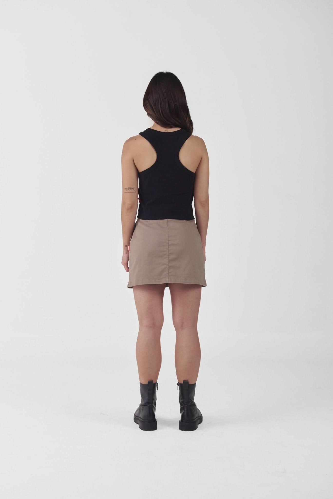 TANKTOP CRESCITA NEGRO CLEMONT - CLEMONT.CO S.A.S.