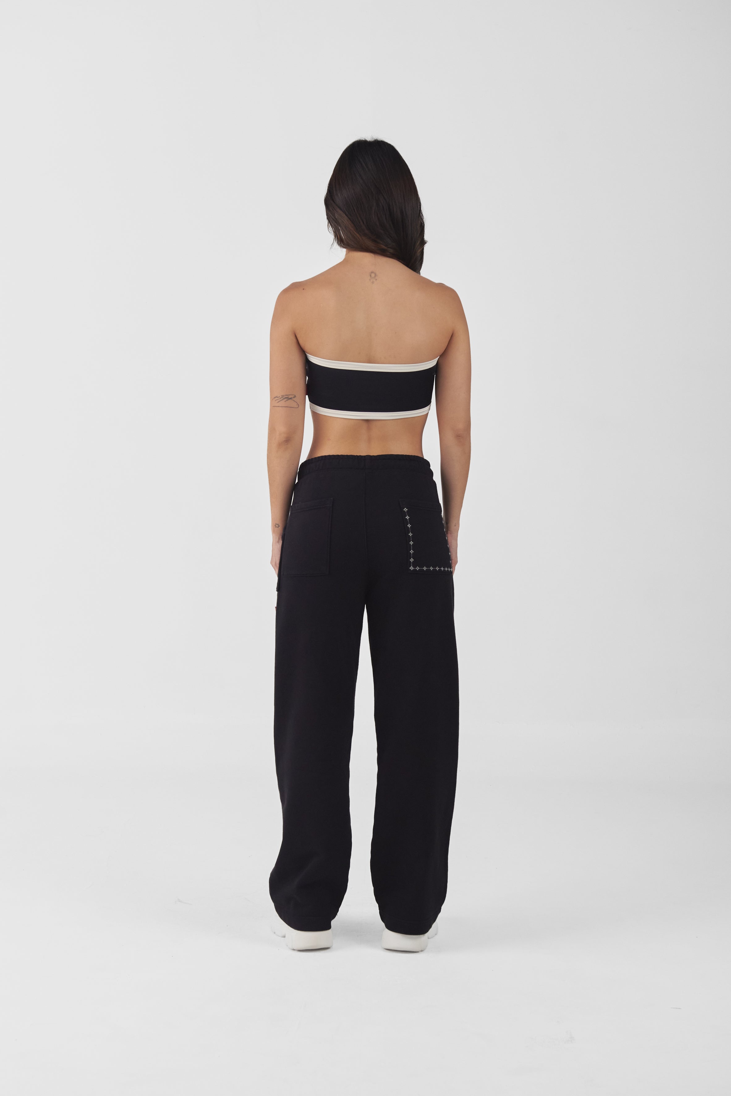 CROPTOP AMETISTA NEGRO CLEMONT