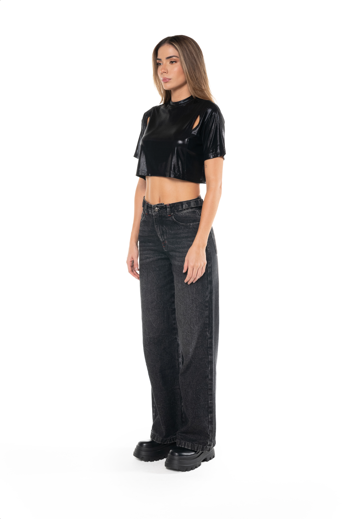 CLEMONT FEMALE BLACK PLATINUM CROP TOP