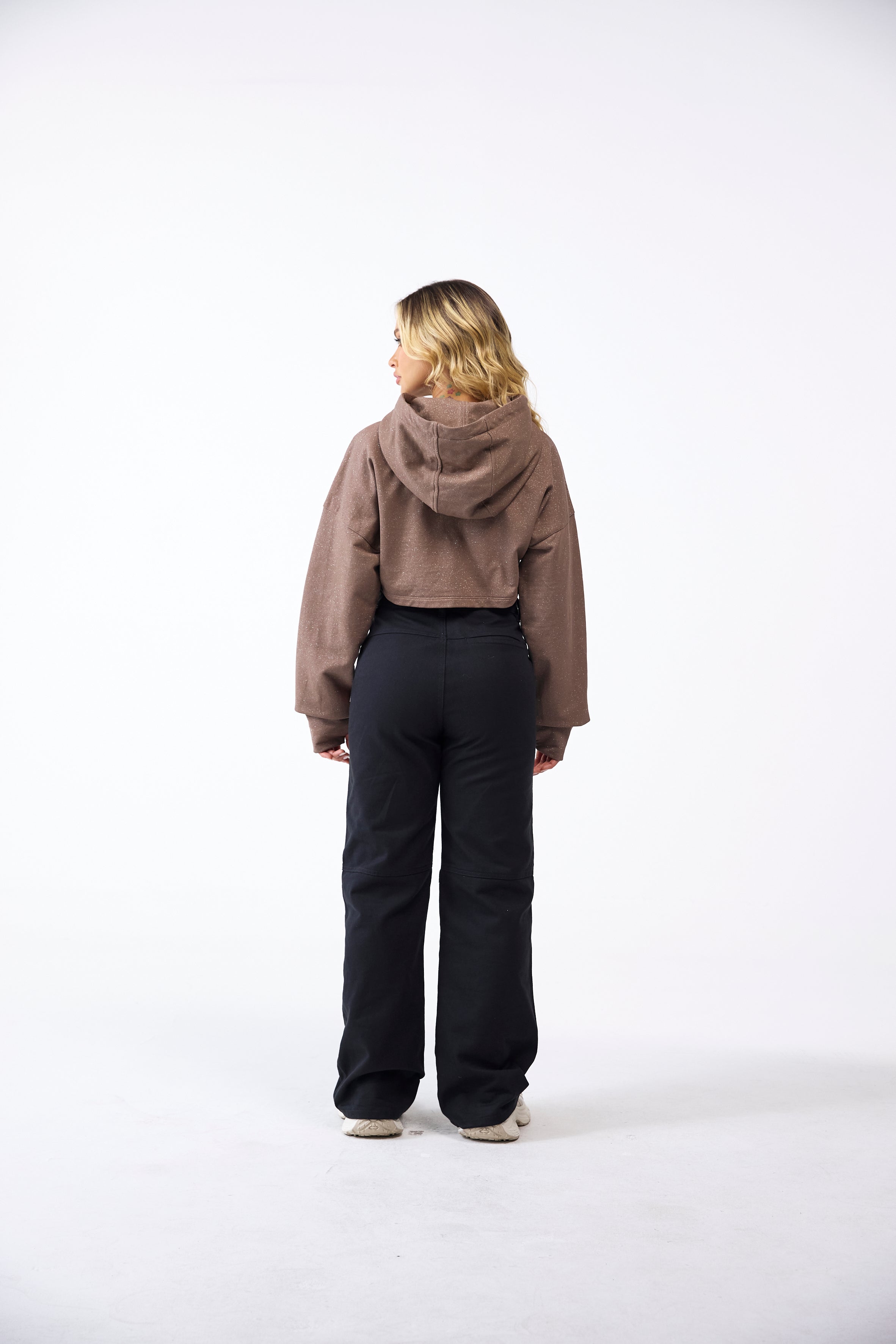 HOODIE CROP MUJER EVANESCENZA TAUPE CLEMONT