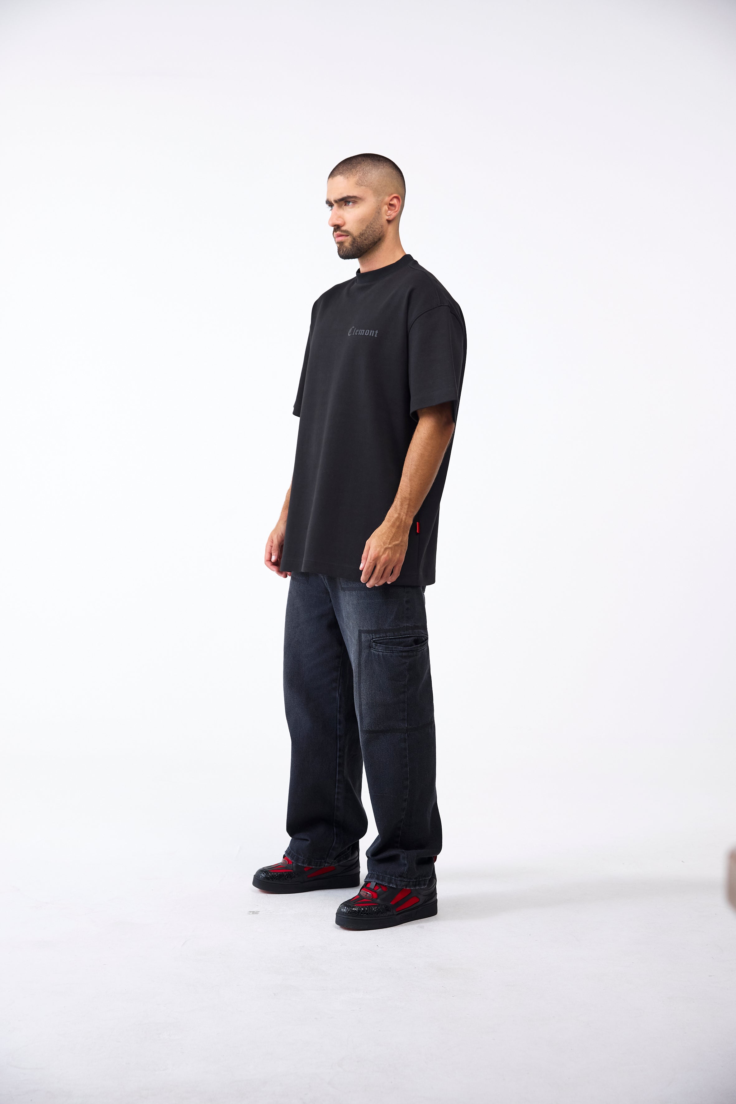 CAMISETA OVERSIZED MASCULINO ONIRICO NEGRO CLEMONT