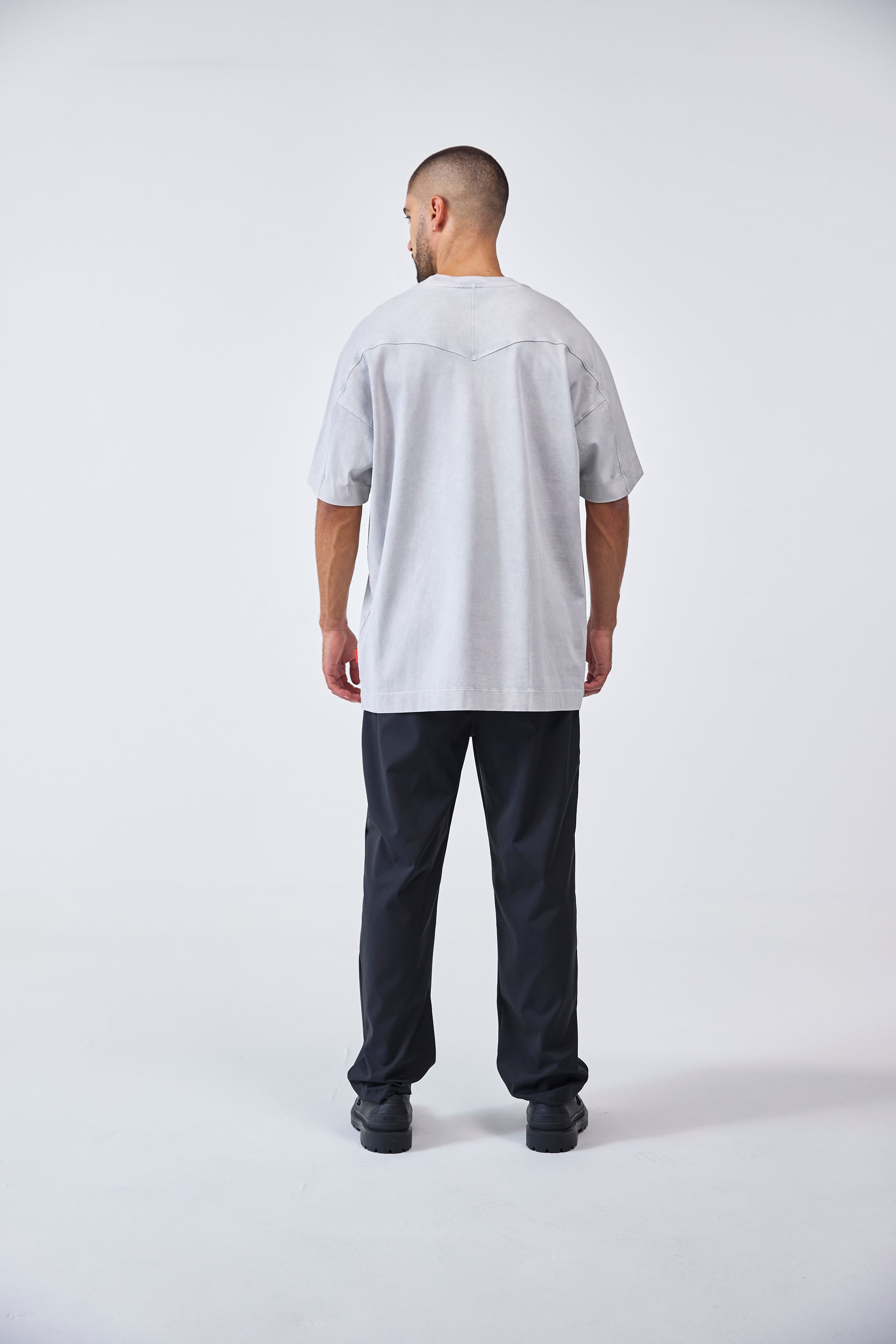 CAMISETA OVERSIZED MASCULINO FRAMMENTO GRIS CLEMONT