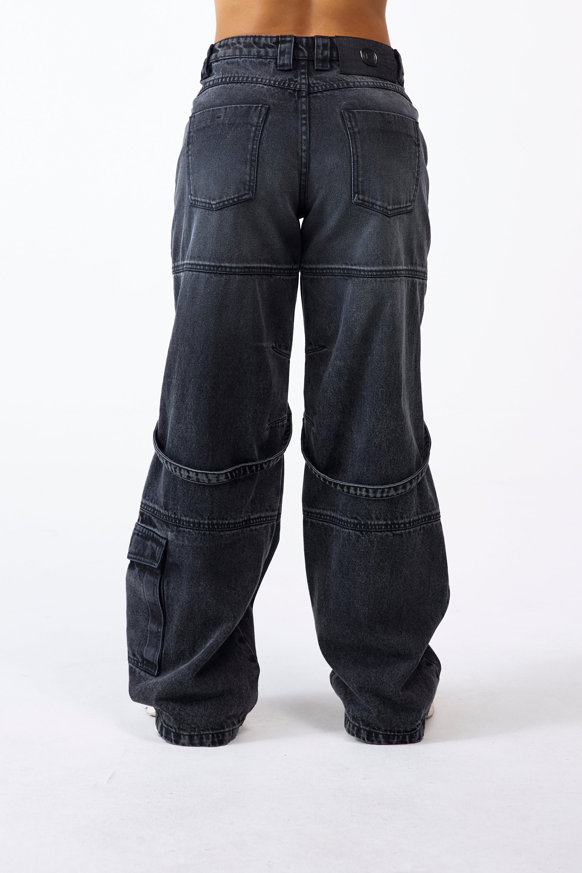JEAN CARGO MUJER LABIRINTO NEGRO CLEMONT
