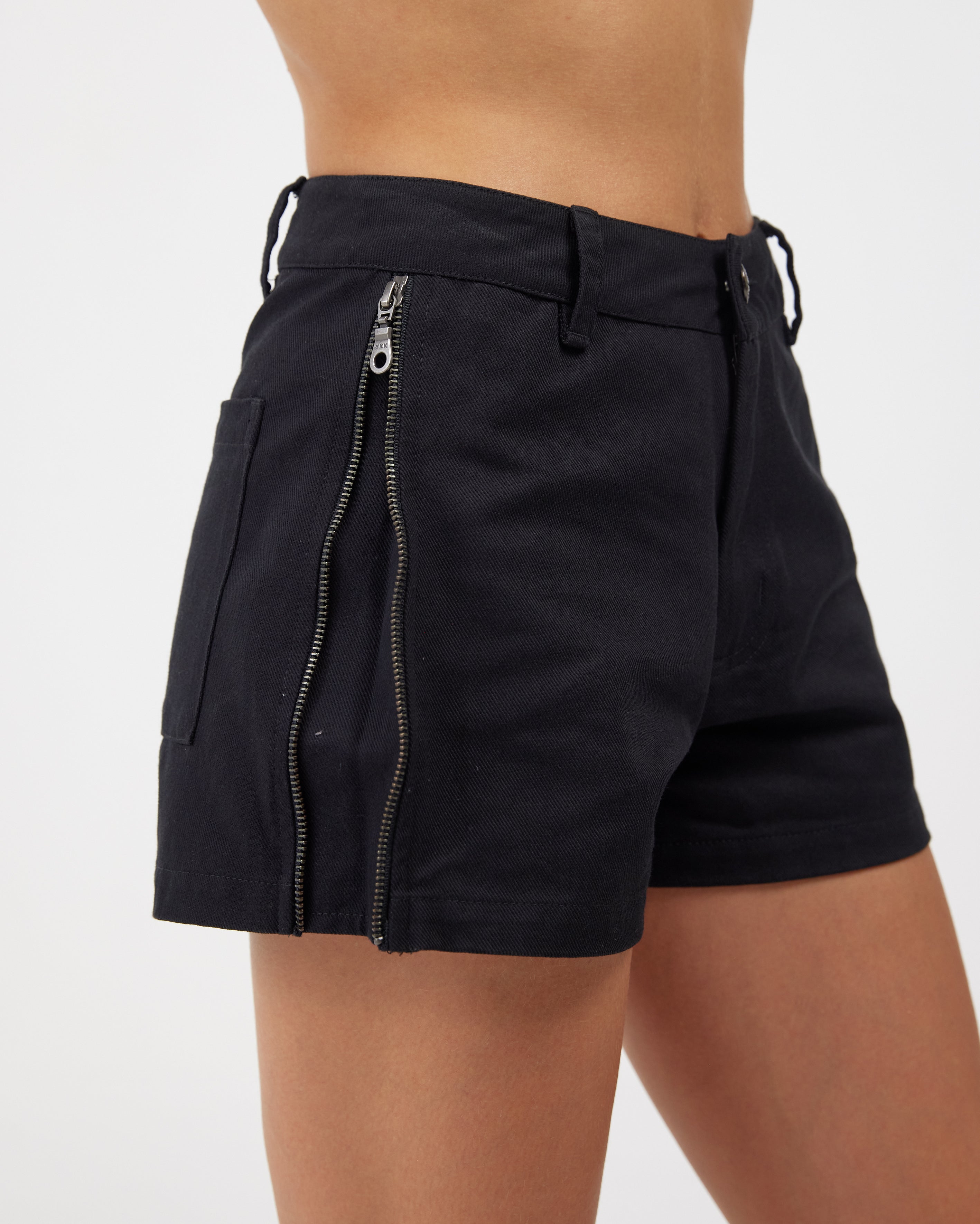 SHORT WOMEN  AMBROSIA BLACK CLEMONT
