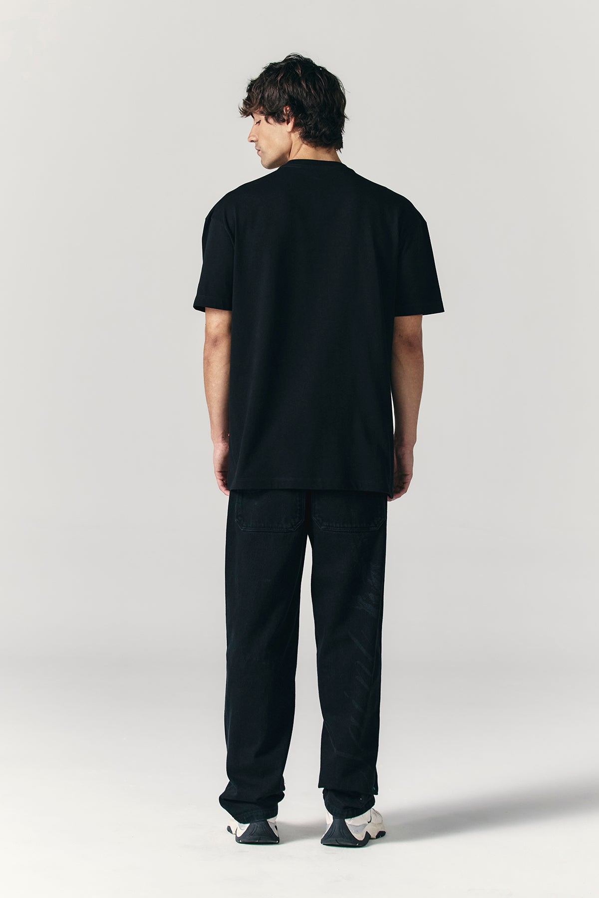 CAMISETA HOMBRE LUNARIA NEGRO CLEMONT