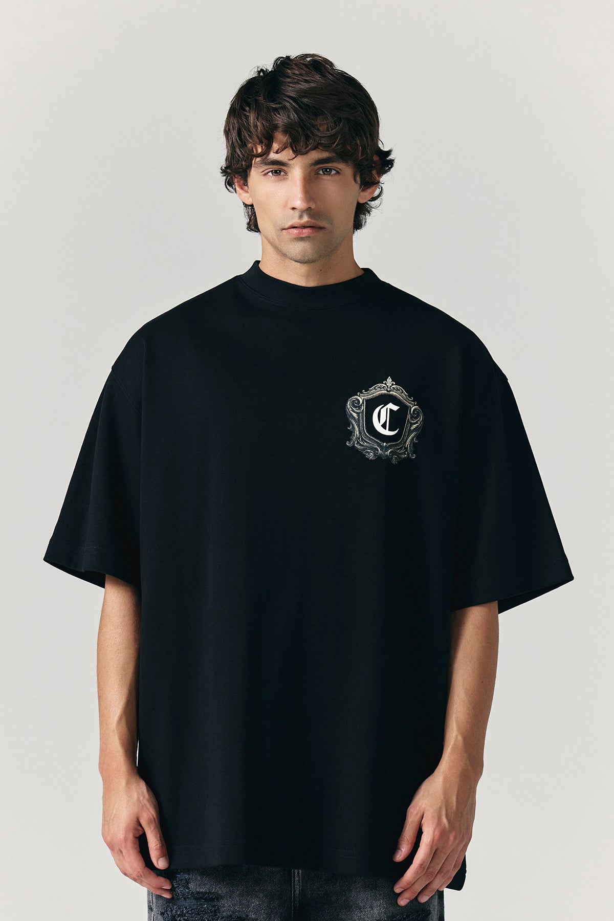 OVERSIZED T-SHIRT HOMBRE ONORIFICO-4
