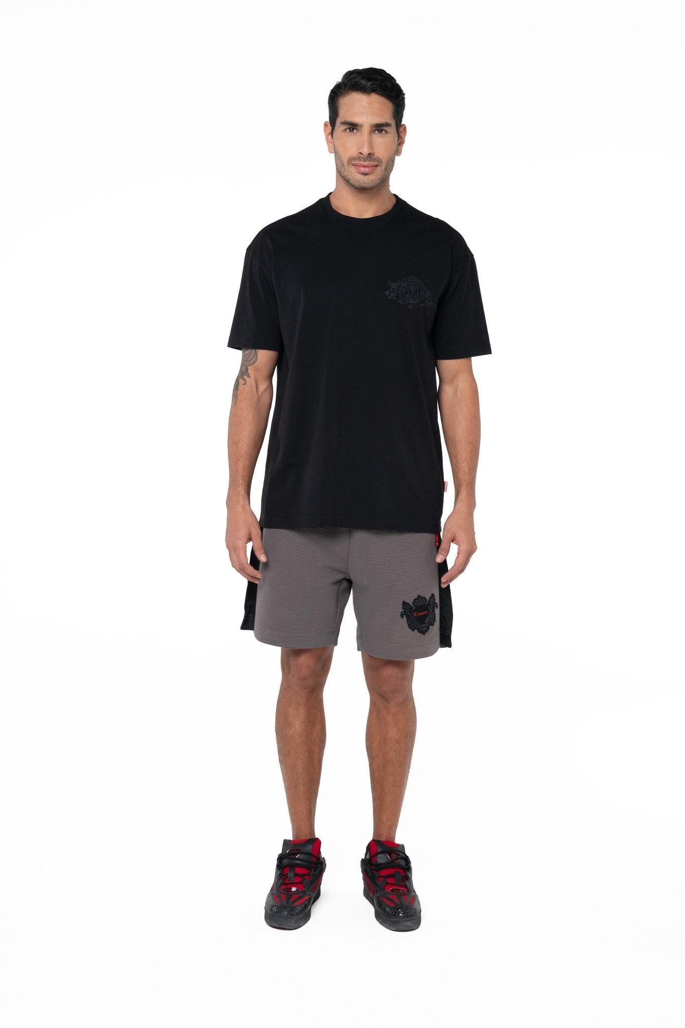 CAMISETA MASCULINA MUSCHIO NEGRO CLEMONT - Clemont Oficial