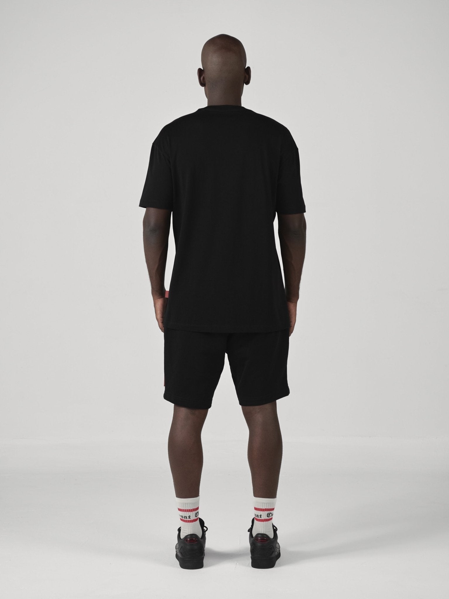 CAMISETA ORBITA NEGRO CLEMONT - CLEMONT.CO S.A.S.