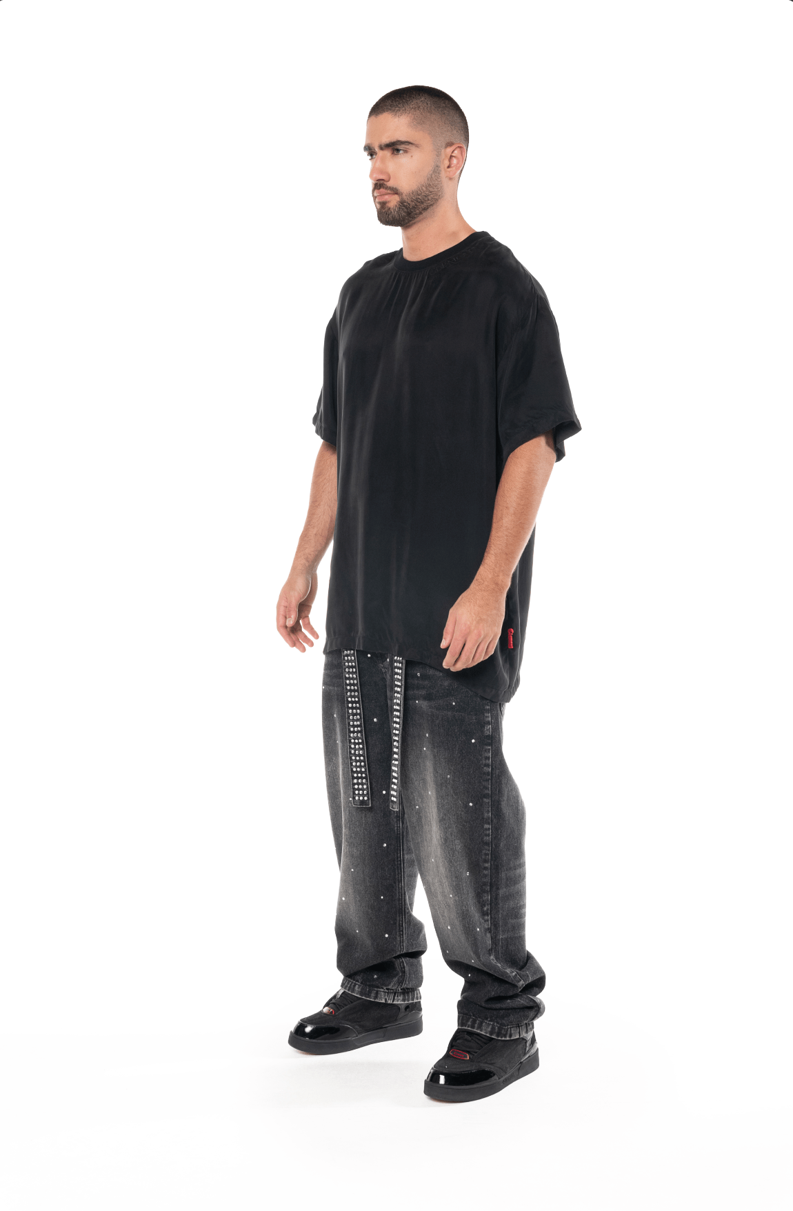 CAMISETA OVERSIZED ANGOSCIA NEGRO MASCULINO CLEMONT - CLEMONT.CO S.A.S.