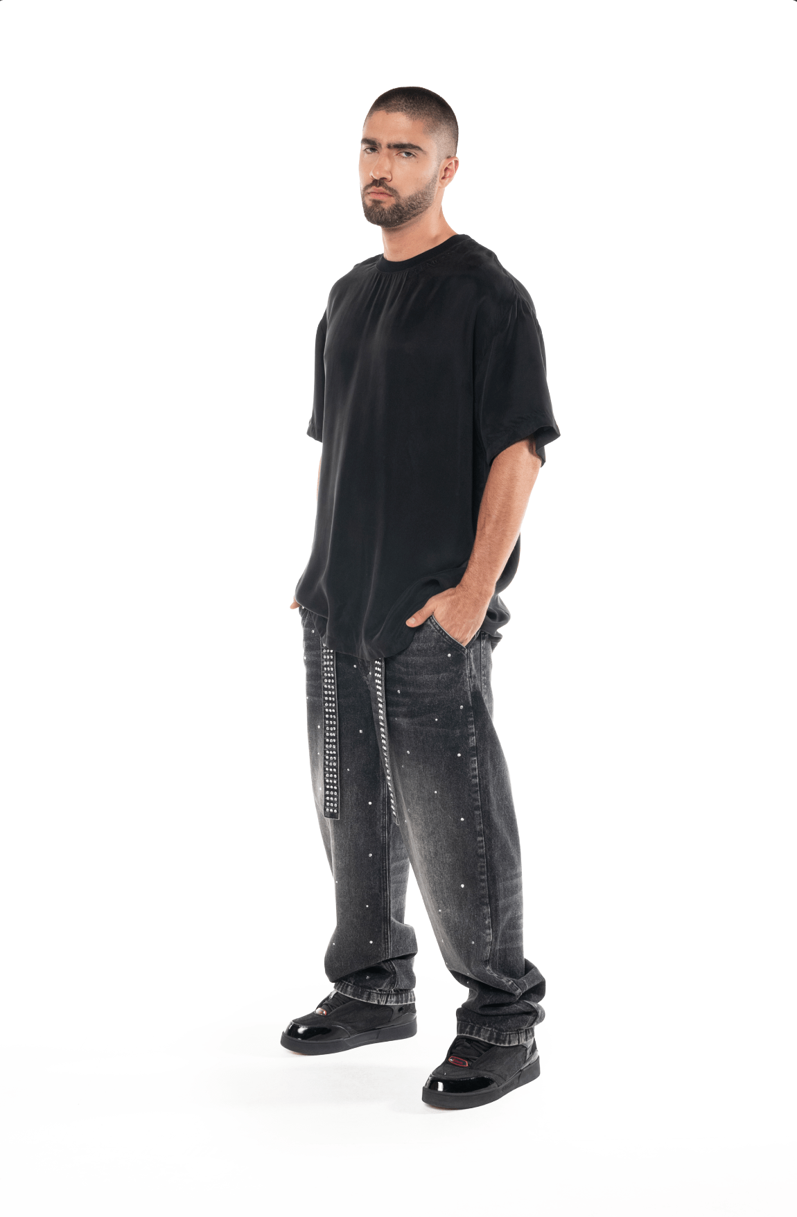 CAMISETA OVERSIZED ANGOSCIA NEGRO MASCULINO CLEMONT - CLEMONT.CO S.A.S.