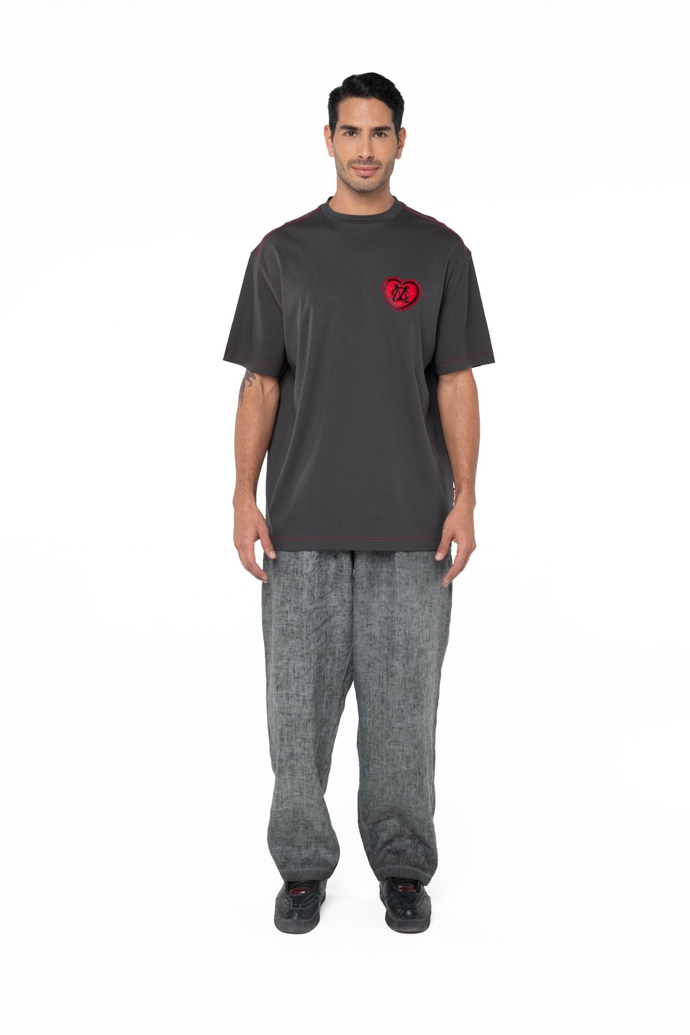 CAMISETA OVERSIZED MASCULINO ACCOGLIENZA GRIS CLEMONT - Clemont Oficial