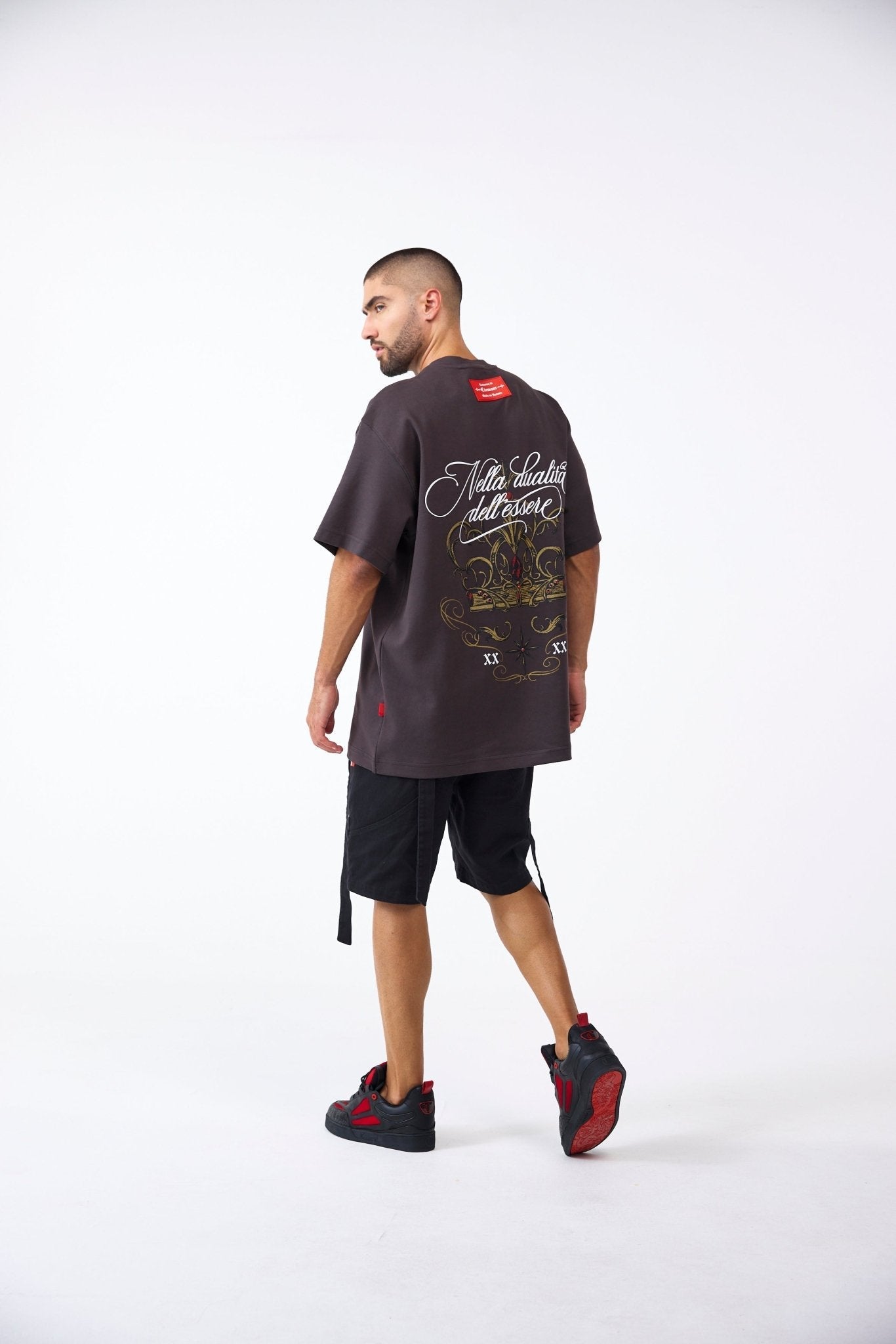 CAMISETA OVERSIZED MASCULINO FILIGRANA MOCCA CLEMONT - CLEMONT.CO S.A.S.