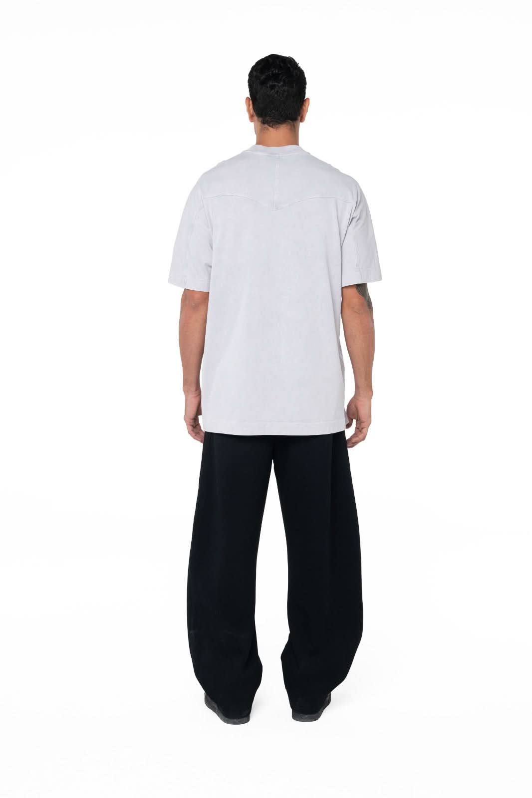 CAMISETA OVERSIZED MASCULINO FRAMHOMBRETO GRIS CLEMONT - Clemont Oficial
