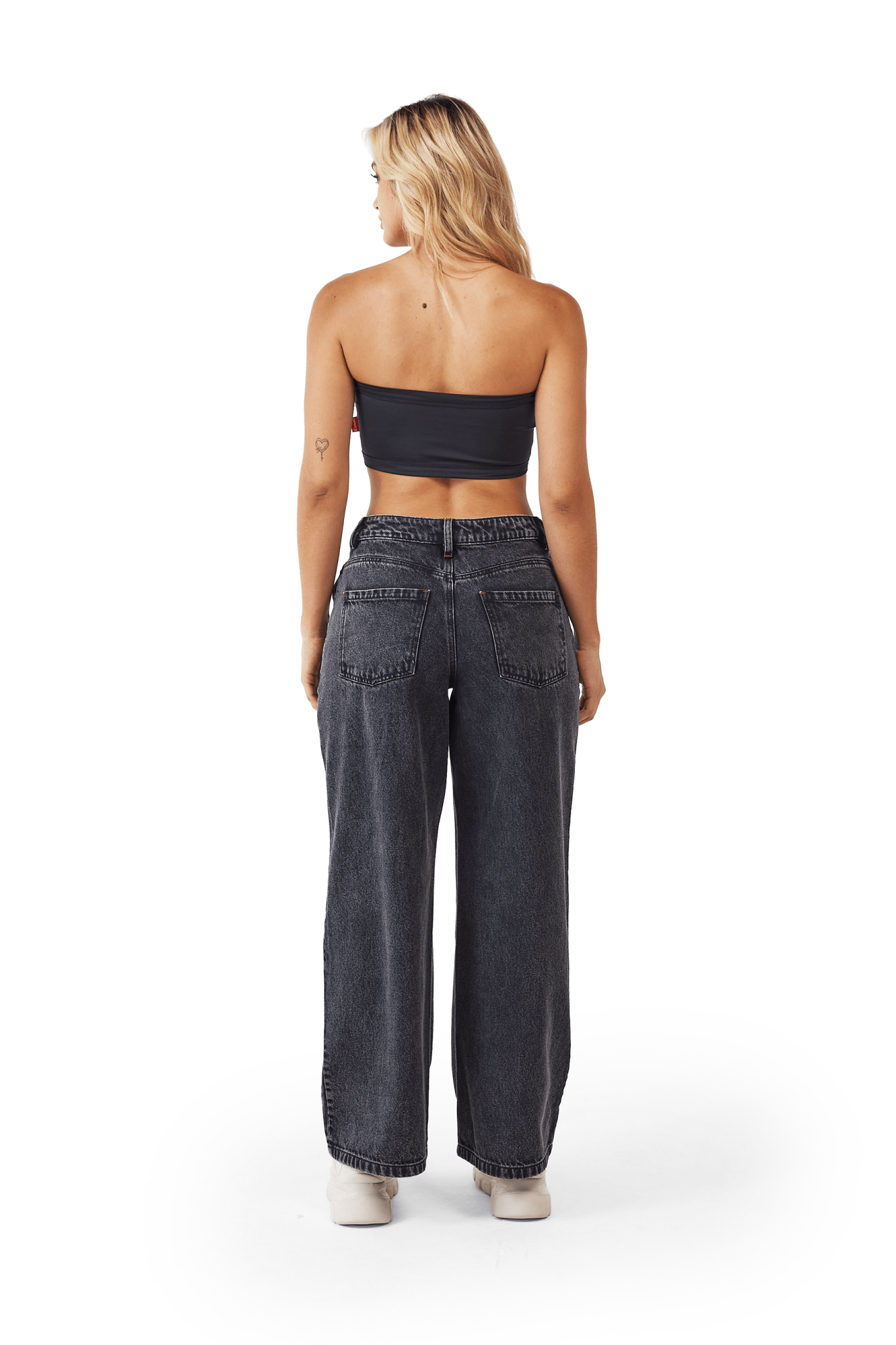 CROP TOPS RESA NEGRO CLEMONT - CLEMONT.CO S.A.S.