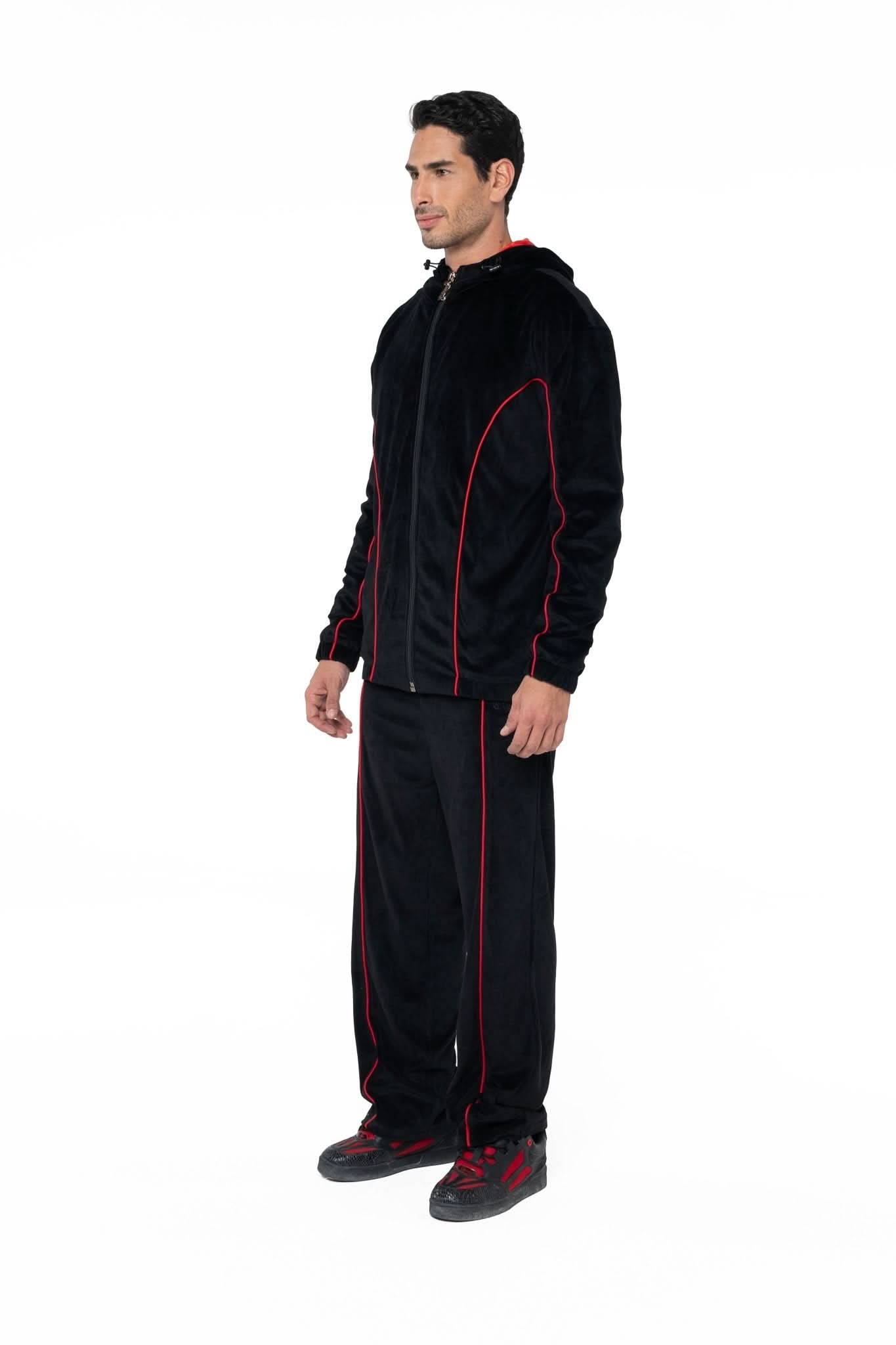 HOODIE MASCULINO RADUNARE NEGRO/ROJO CLEMONT - Clemont Oficial