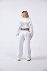 HOODIECROP MUJER SINCRONIA CREMA CLEMONT - CLEMONT.CO S.A.S.