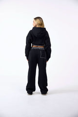 HOODIECROP MUJER SINCRONIA NEGRO CLEMONT - CLEMONT.CO S.A.S.