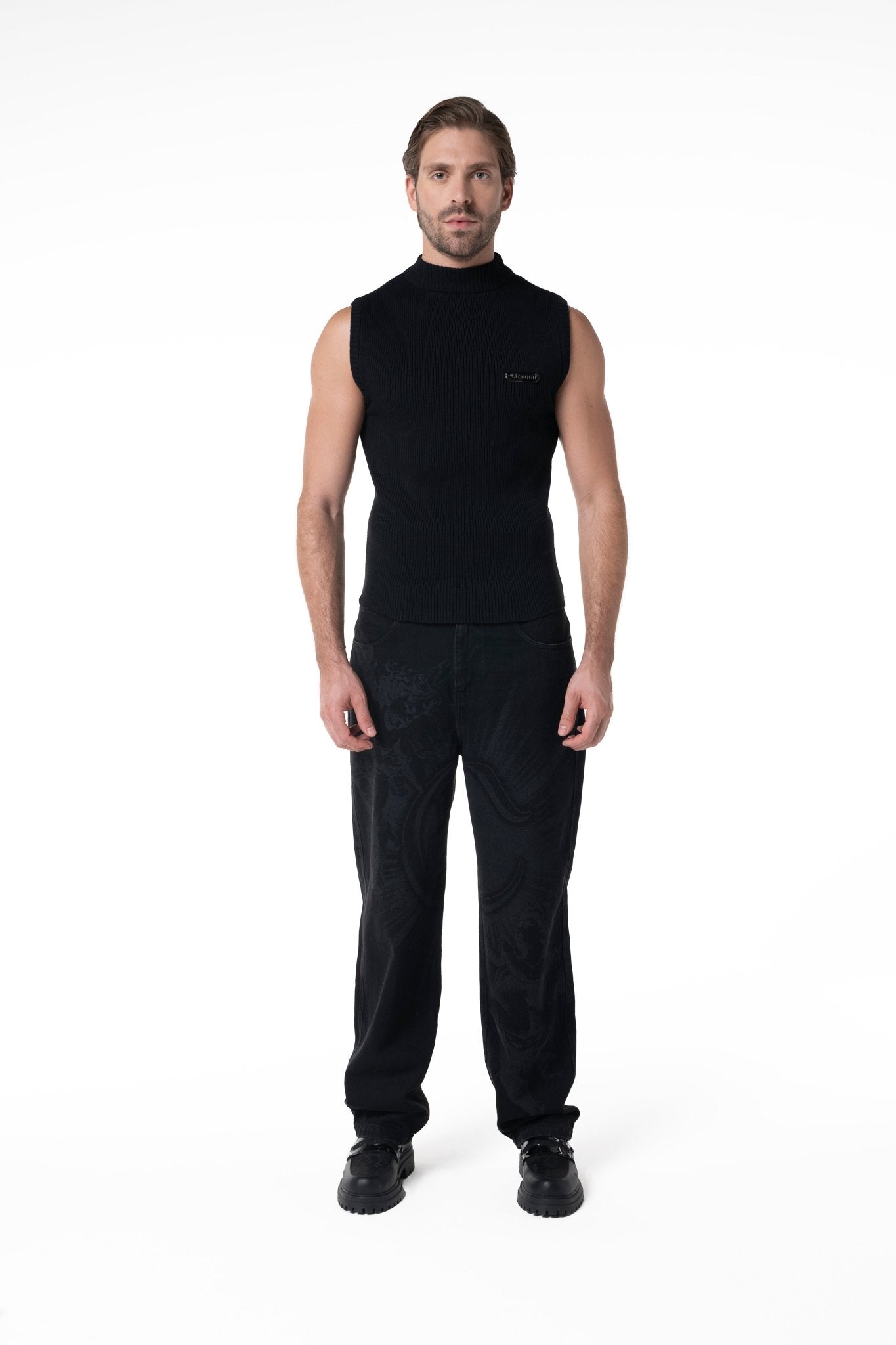 JEAN HOMBRES TUTTA NEGRO CLEMONT - Clemont Oficial