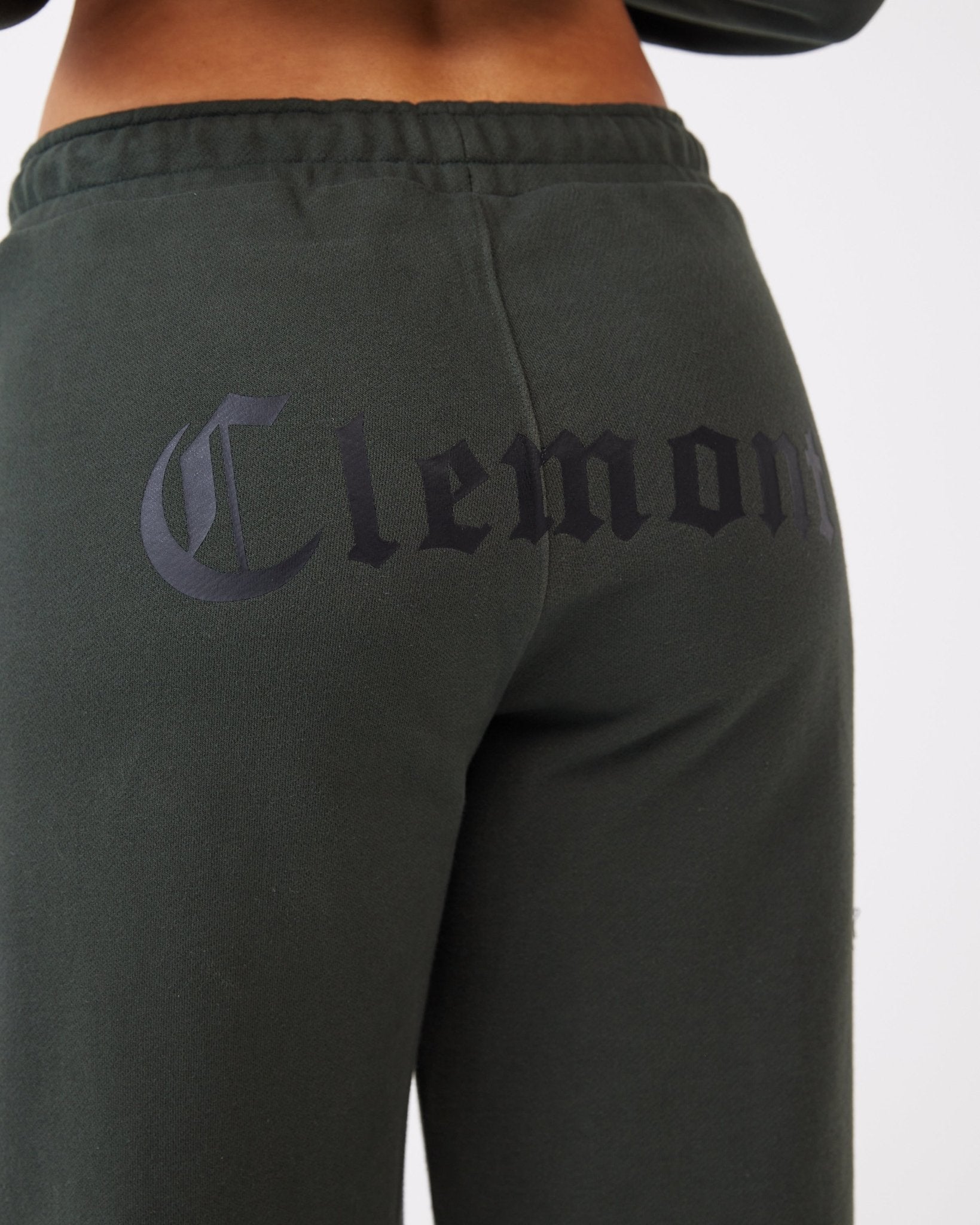JOGGER SHORTS DUBBIO VERDE CLEMONT - CLEMONT.CO S.A.S.