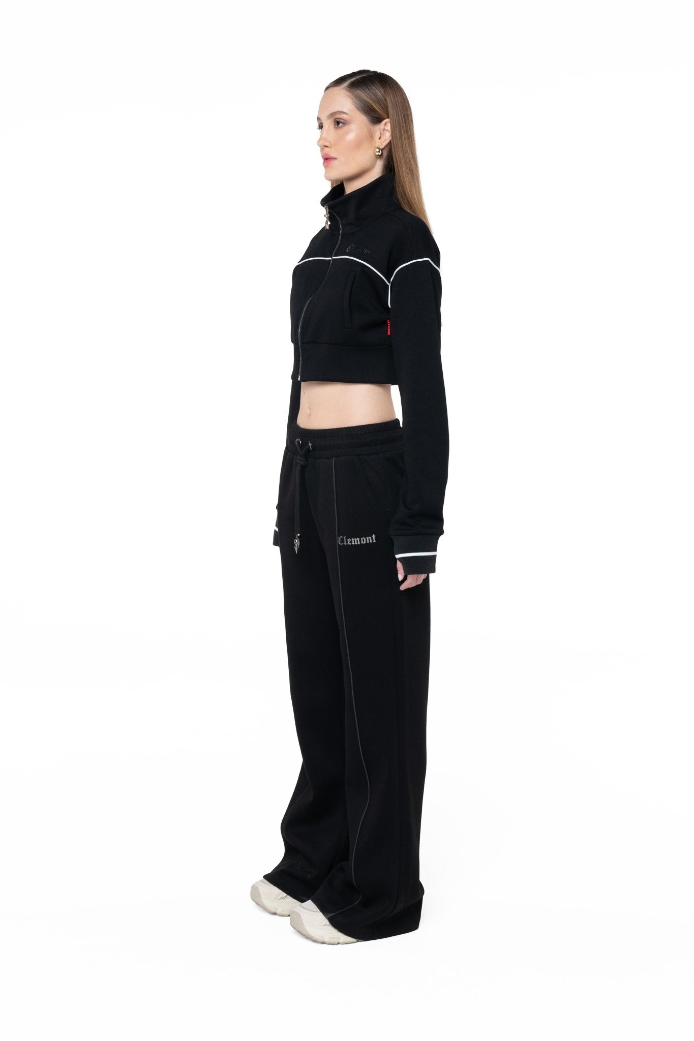 SWEATER CROPPED BREZZA MUJER NEGRO/CREMA CLEMONT - Clemont Oficial