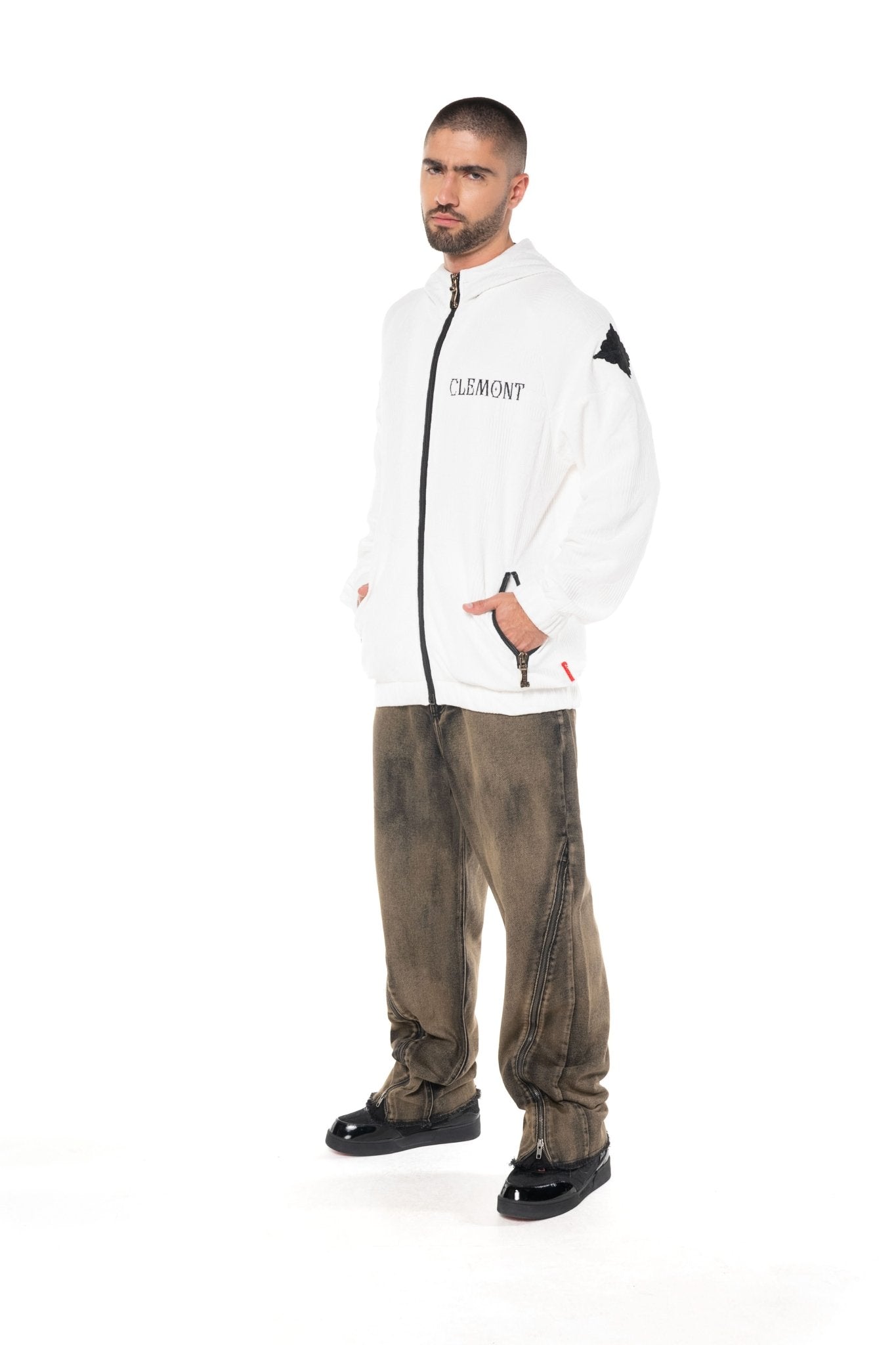 SWEATER LINAGGIO CREAM/NEGRO CLEMONT - Clemont Oficial